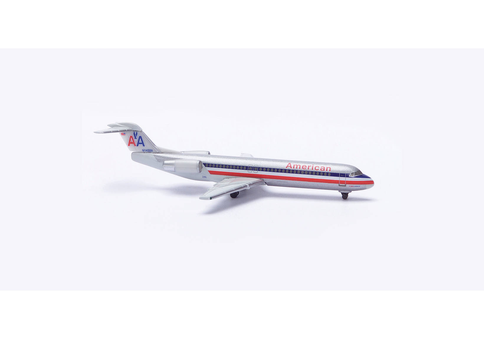 American Airlines Fokker 100