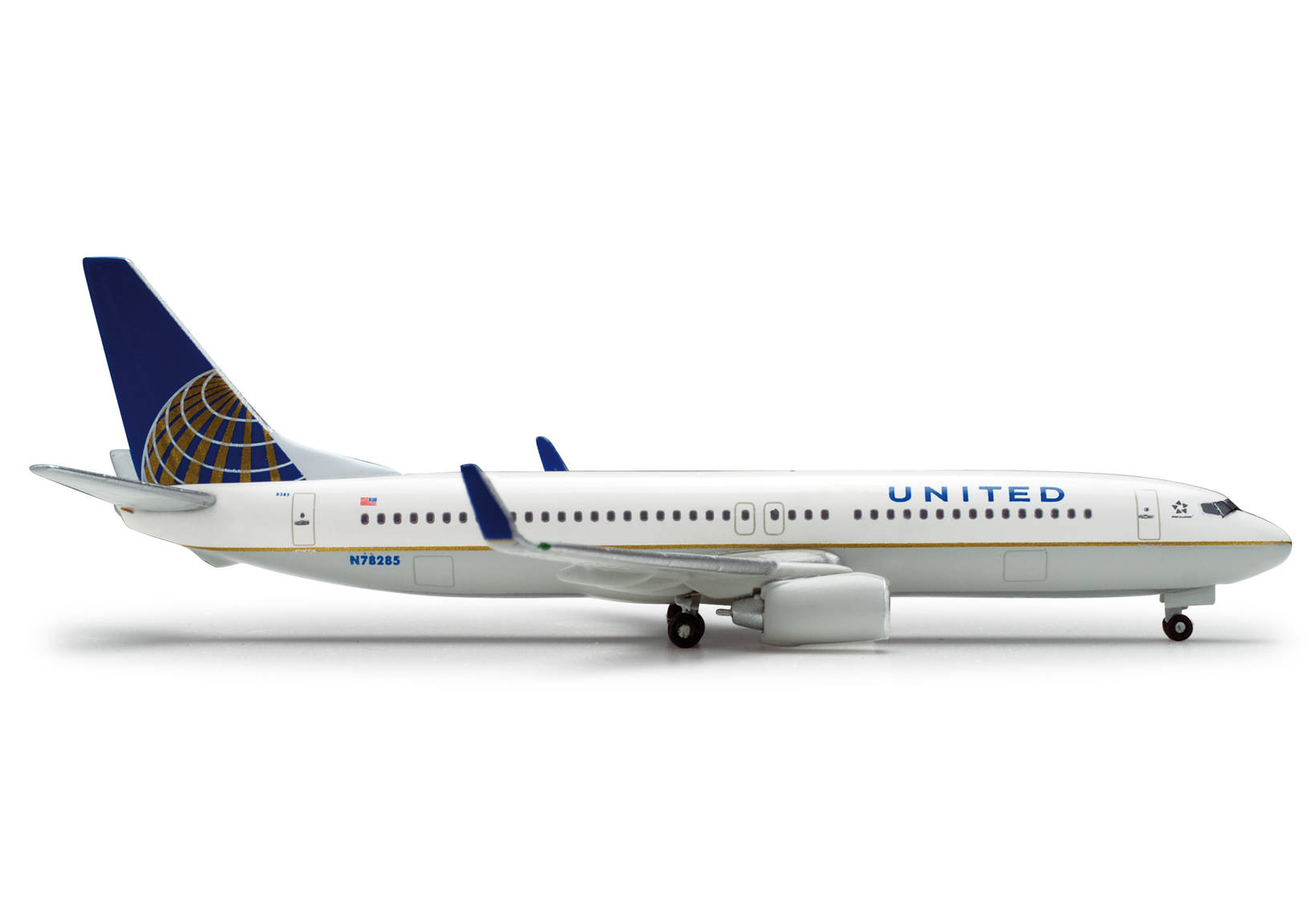 United Airlines Boeing 737-800 (new 2010 colors)