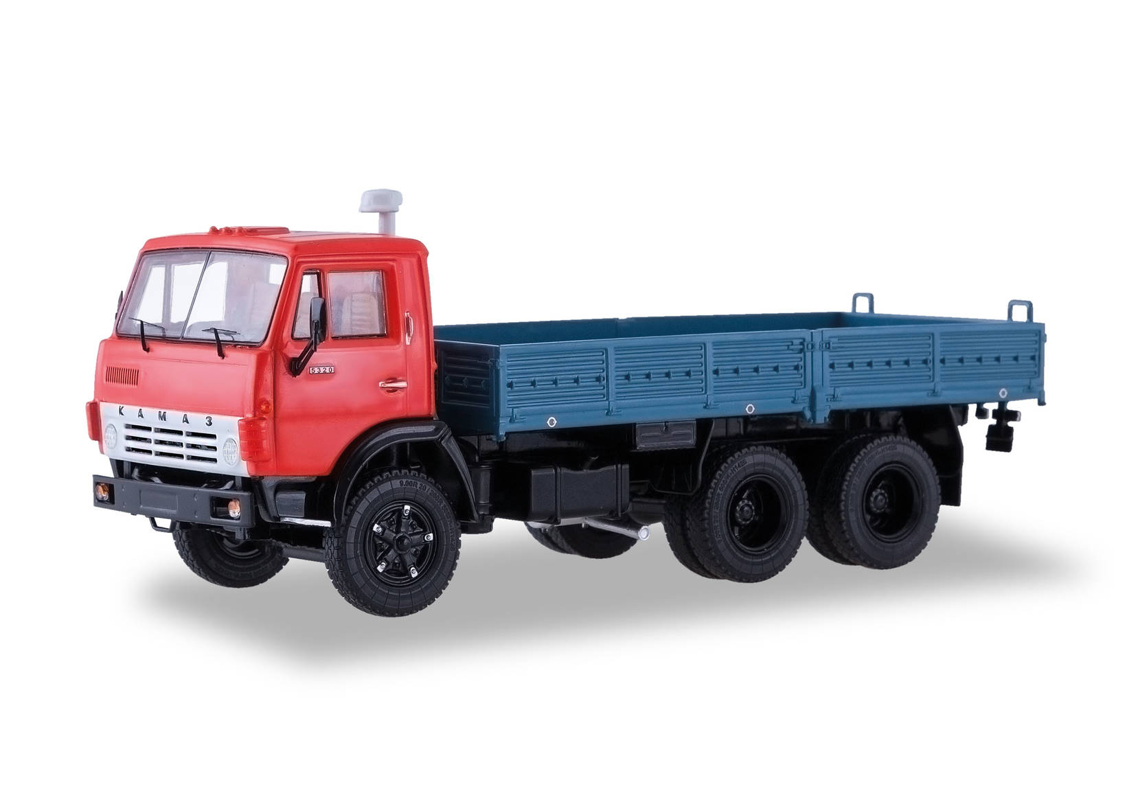 SSM: KAMAZ-5320 Platform truck