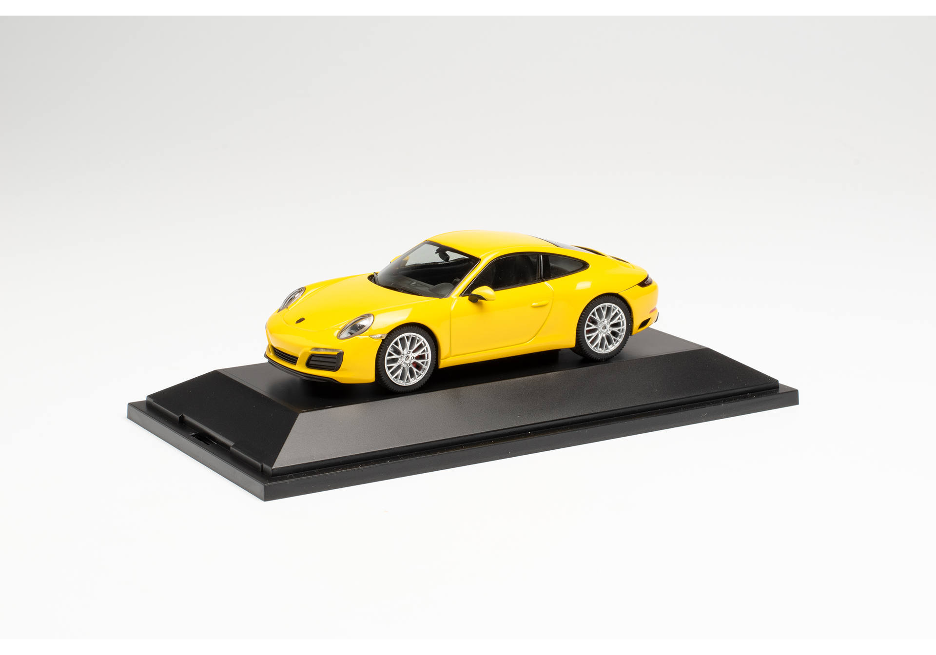 Porsche 911 Carrera 4S Coupe