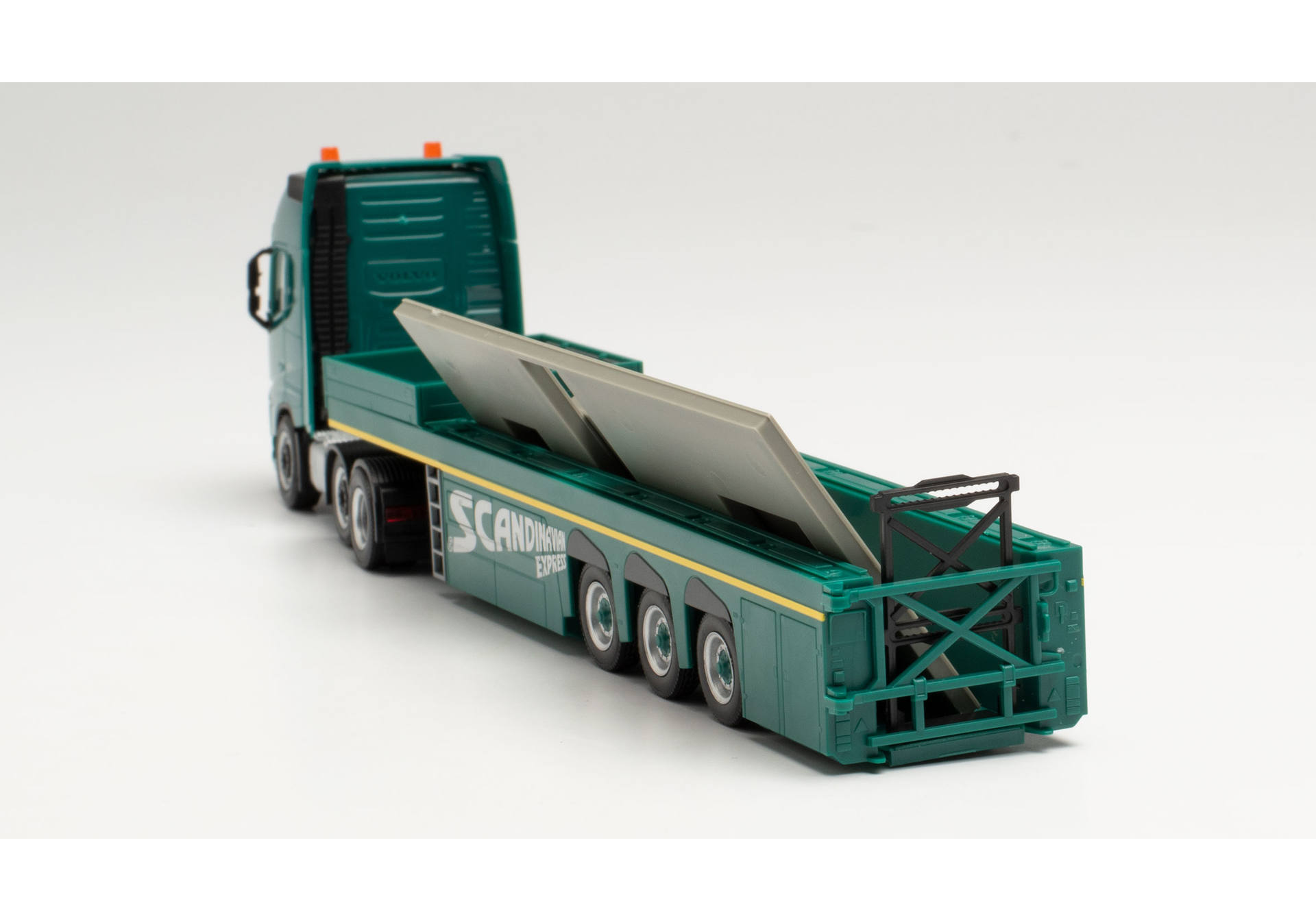 Volvo FH GL XL Betonteilesattelzug "SCANDINAVIAN EXPRESS"