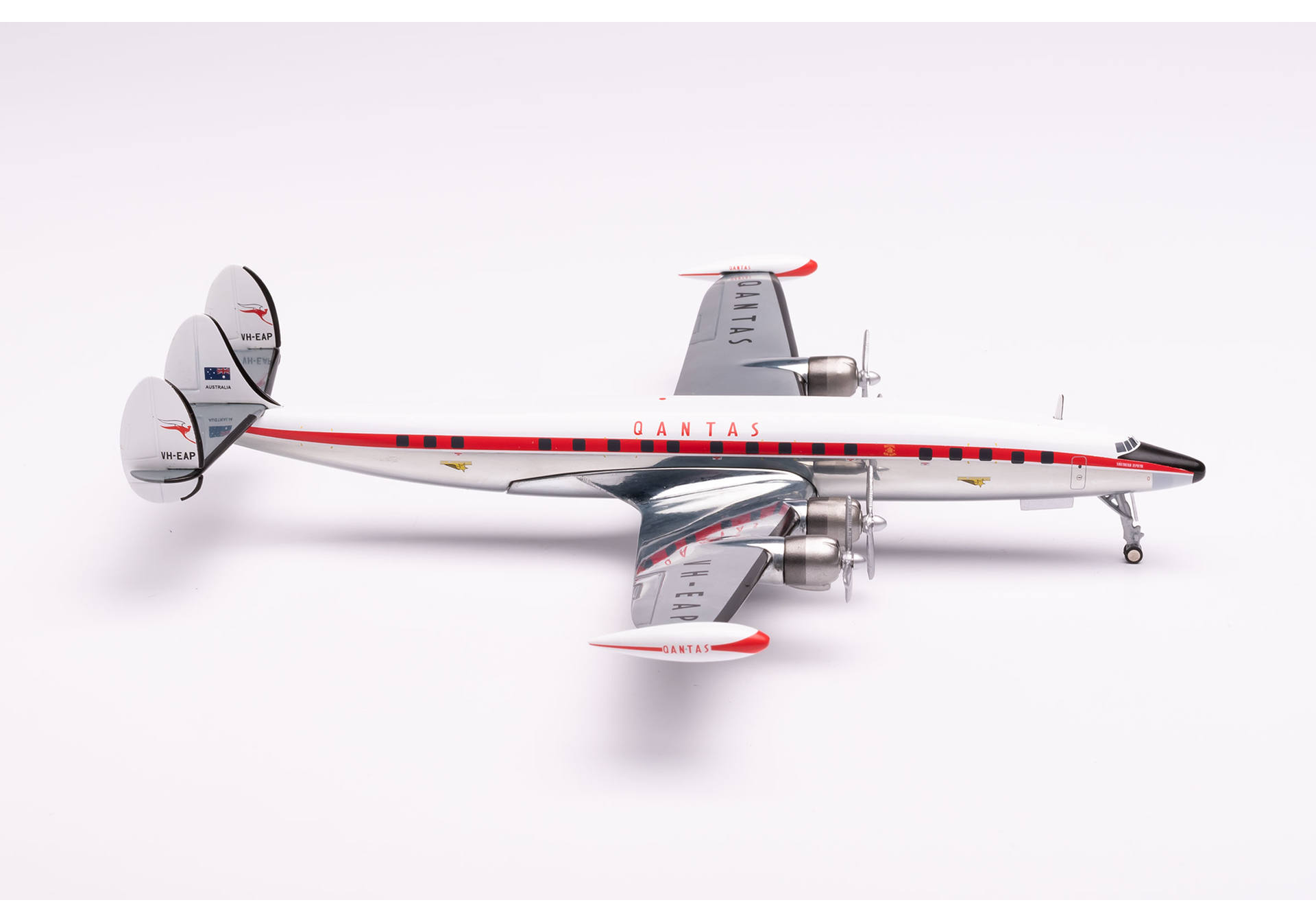 Qantas Lockheed L1049G Super Constellation „Southern Zephyr“