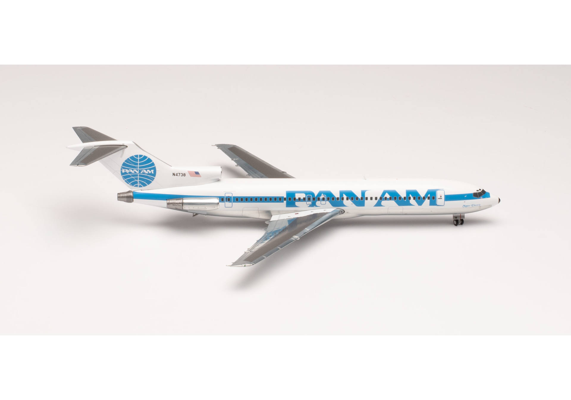 Pan Am Boeing 727-200 - Billboard with cheatline test livery - N4738 “Clipper Electric”