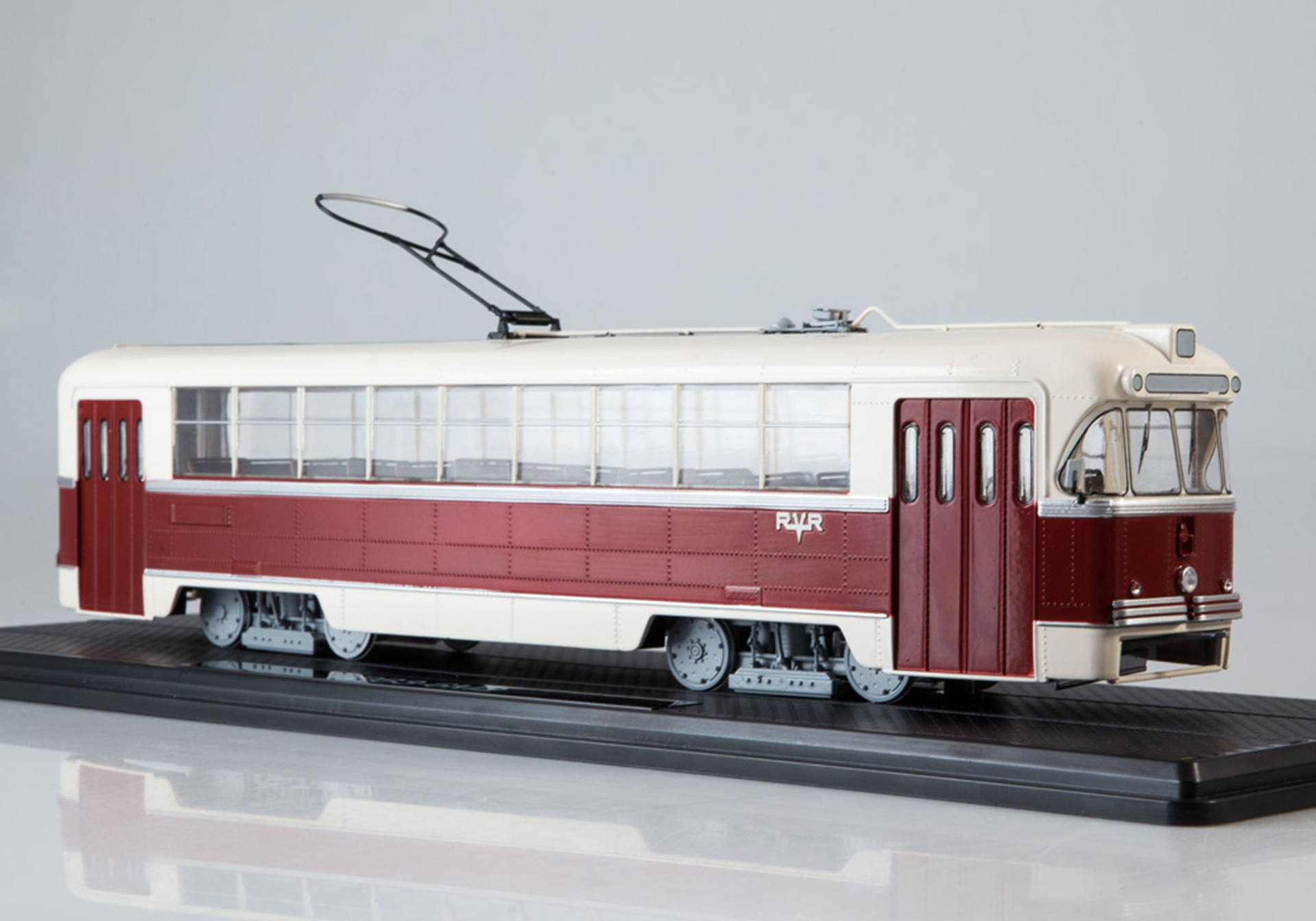 Tram RVZ-6M2