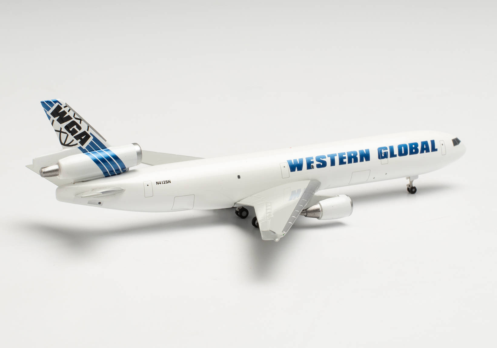 Western Global Airlines McDonnell Douglas MD-11F – N412SN
