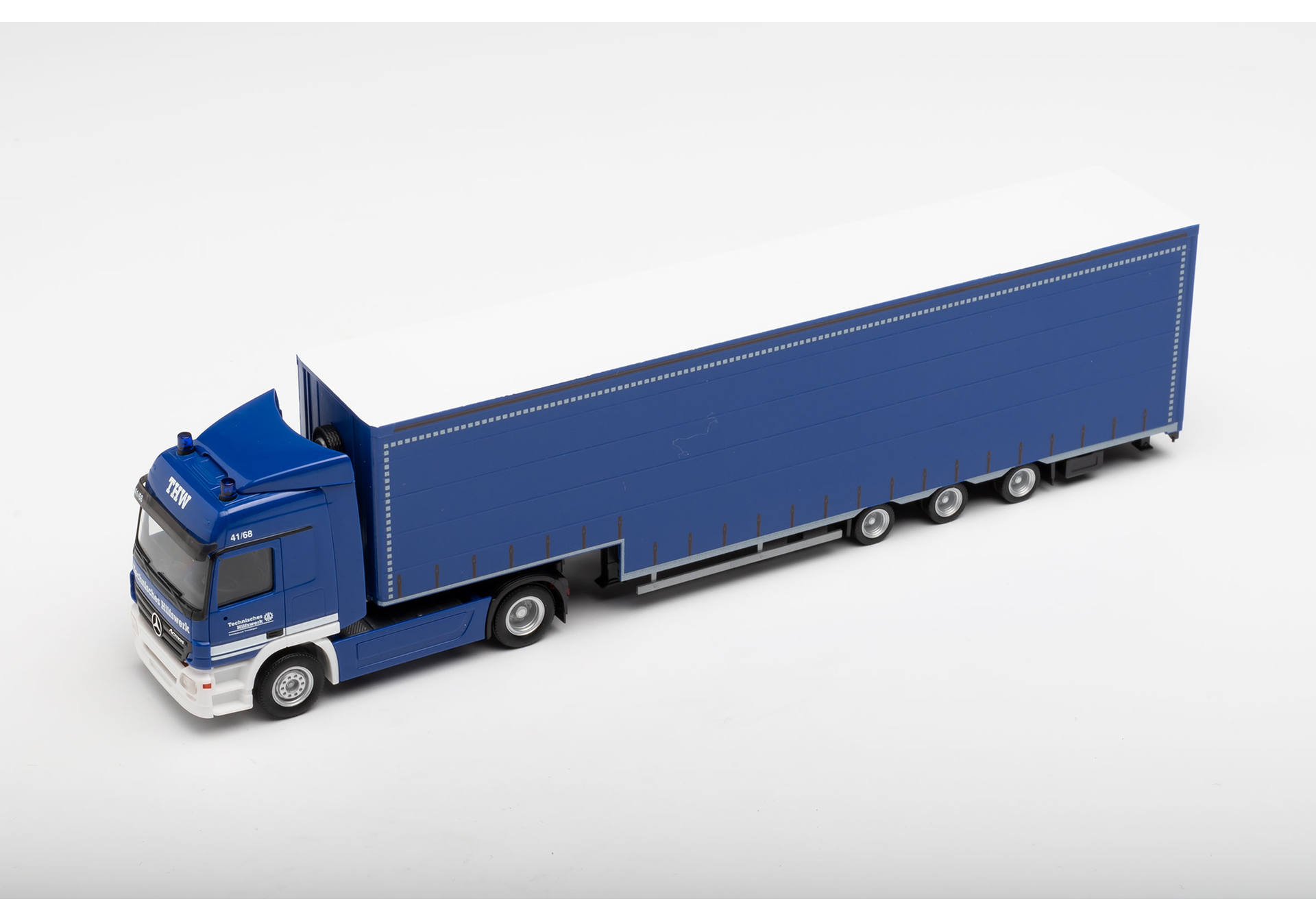 Mercedes-Benz Actros L ‘02 Volumen-Sattelzug THW Trossingen