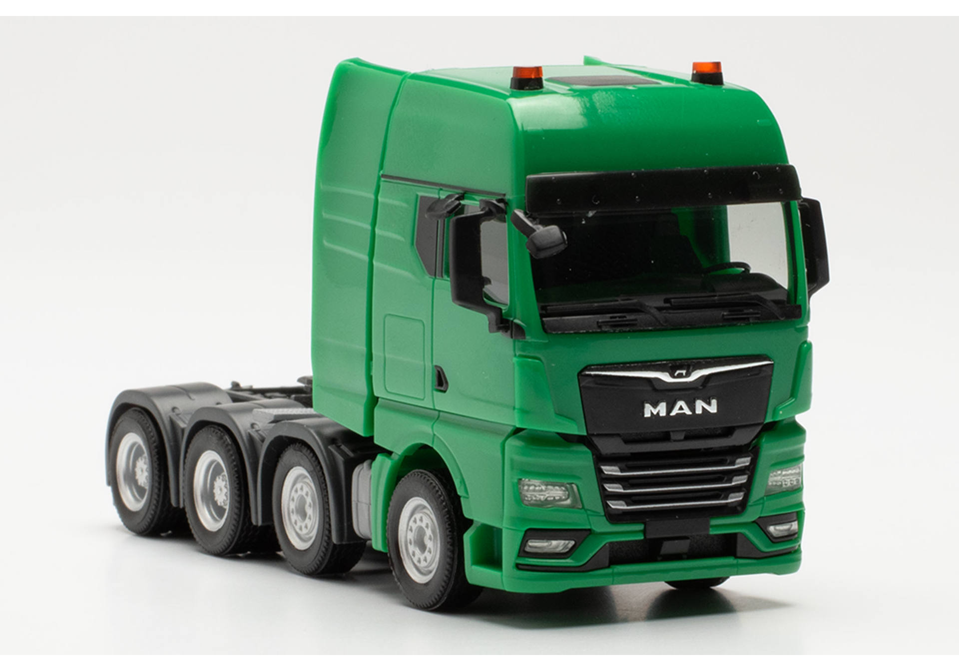 MAN TGX GX heavy duty tractor, traffic green