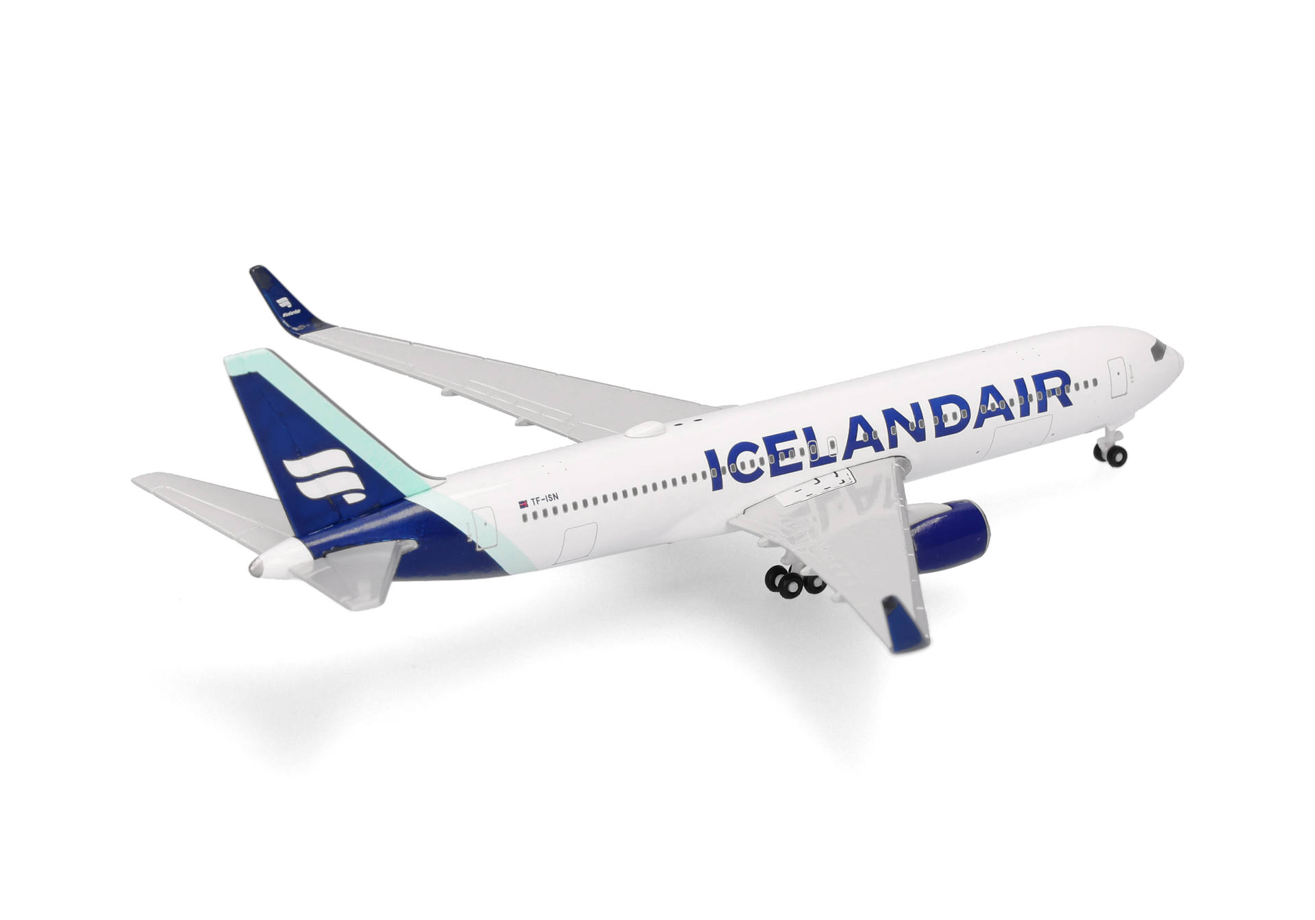 Icelandair Boeing 767-300 - Borreal blue tail stripe – TF-ISN "Svörtuborgir"