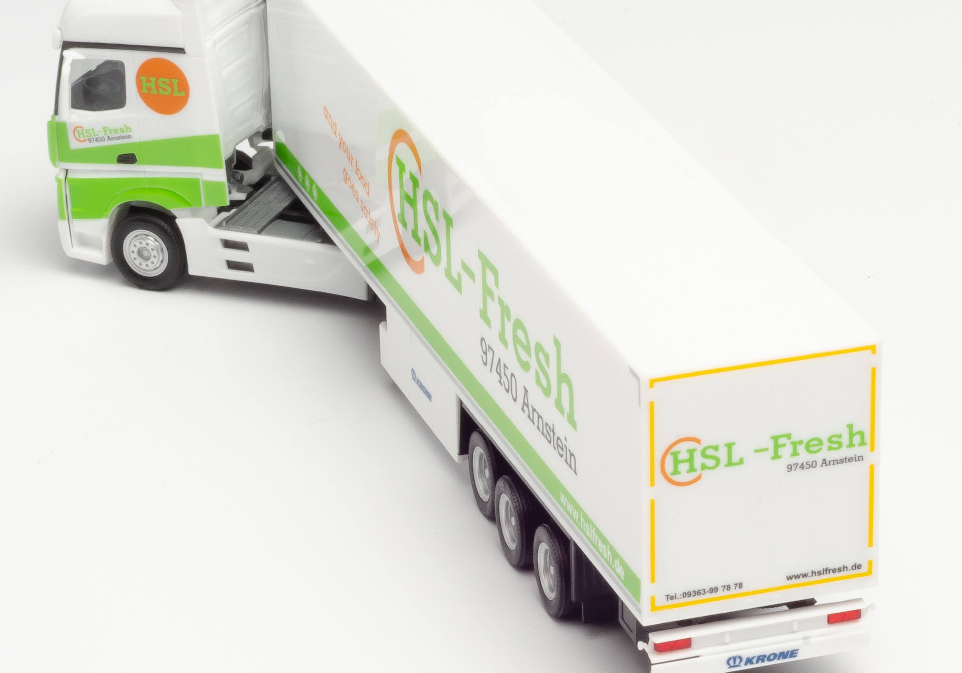 Mercedes-Benz Actros Bigspace Kühlkoffer-Sattelzug "HSL Fresh"