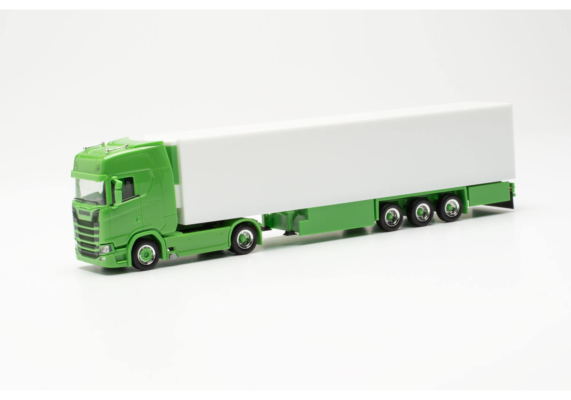 Scania CS 20 HD refrigerated box semitrailer, green/white