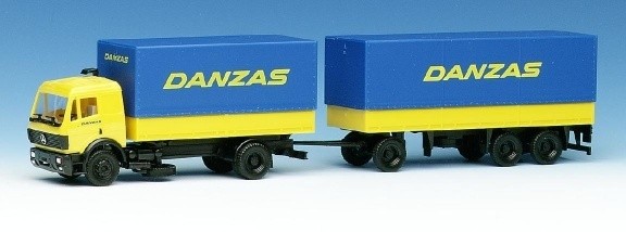 Mercedes-Benz SK '88 platform plane hanger train 2A/3A