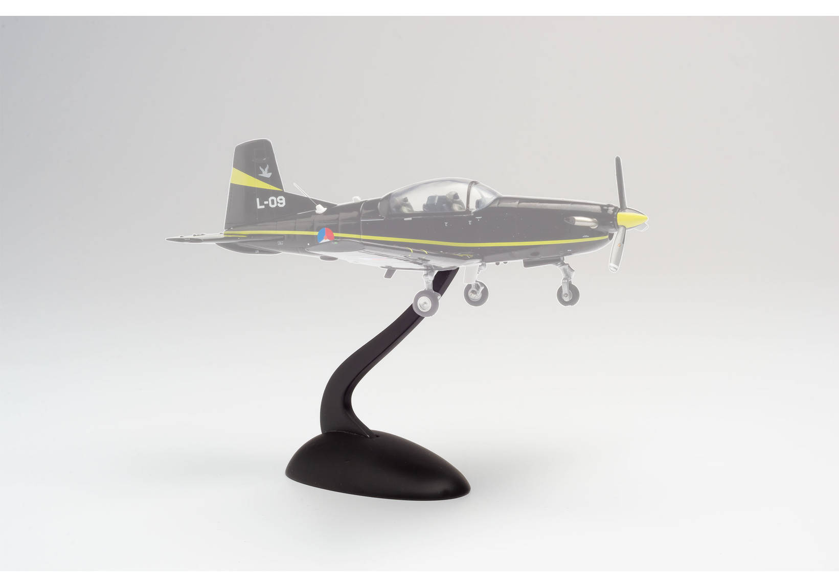 Display Stand small - for PC-7, Vampire