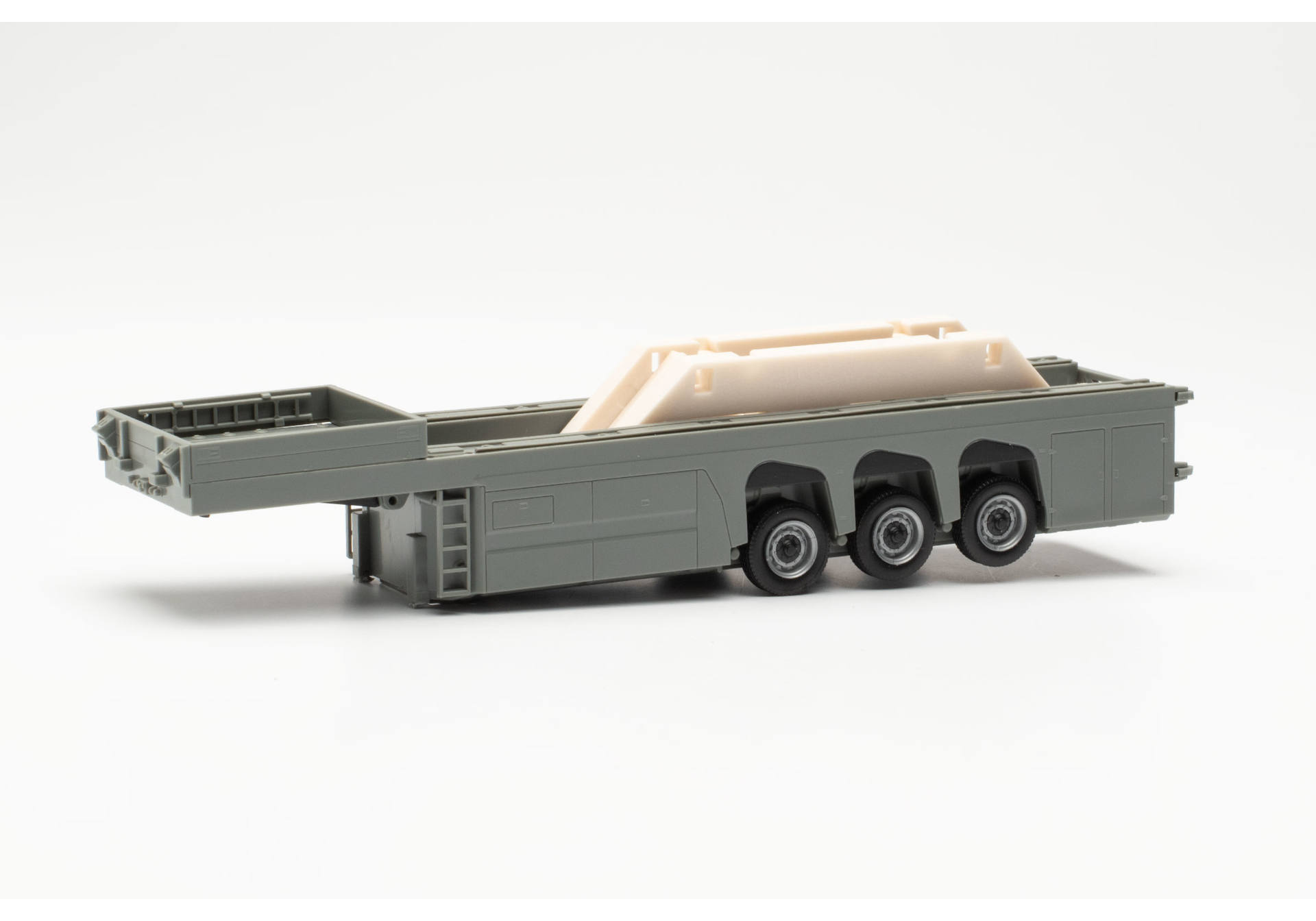 Cement parts semitrailer 3axles with loading (Langendorf)