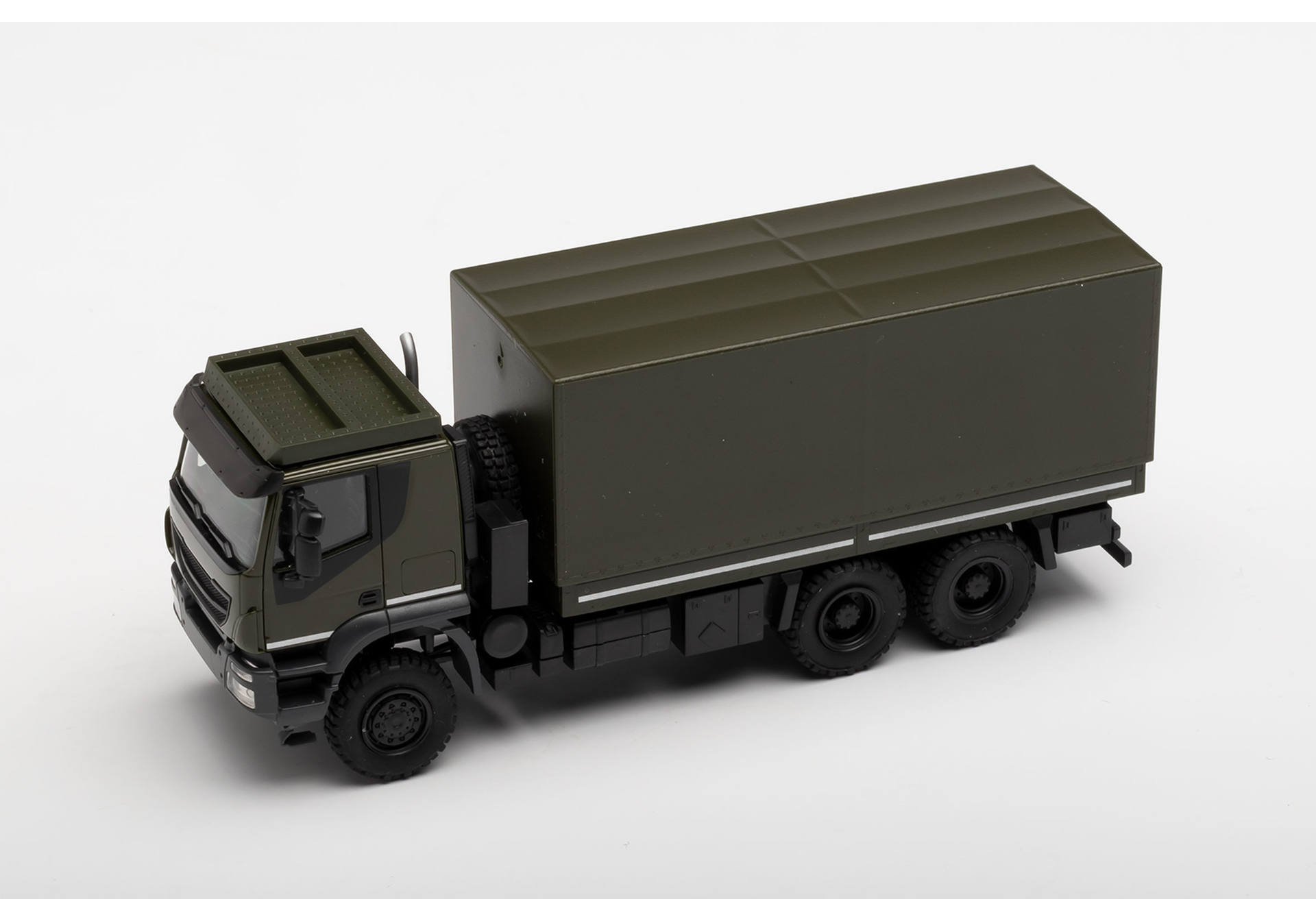 Iveco Trakker 6x6 Pritsche/Plane „Bundeswehr“