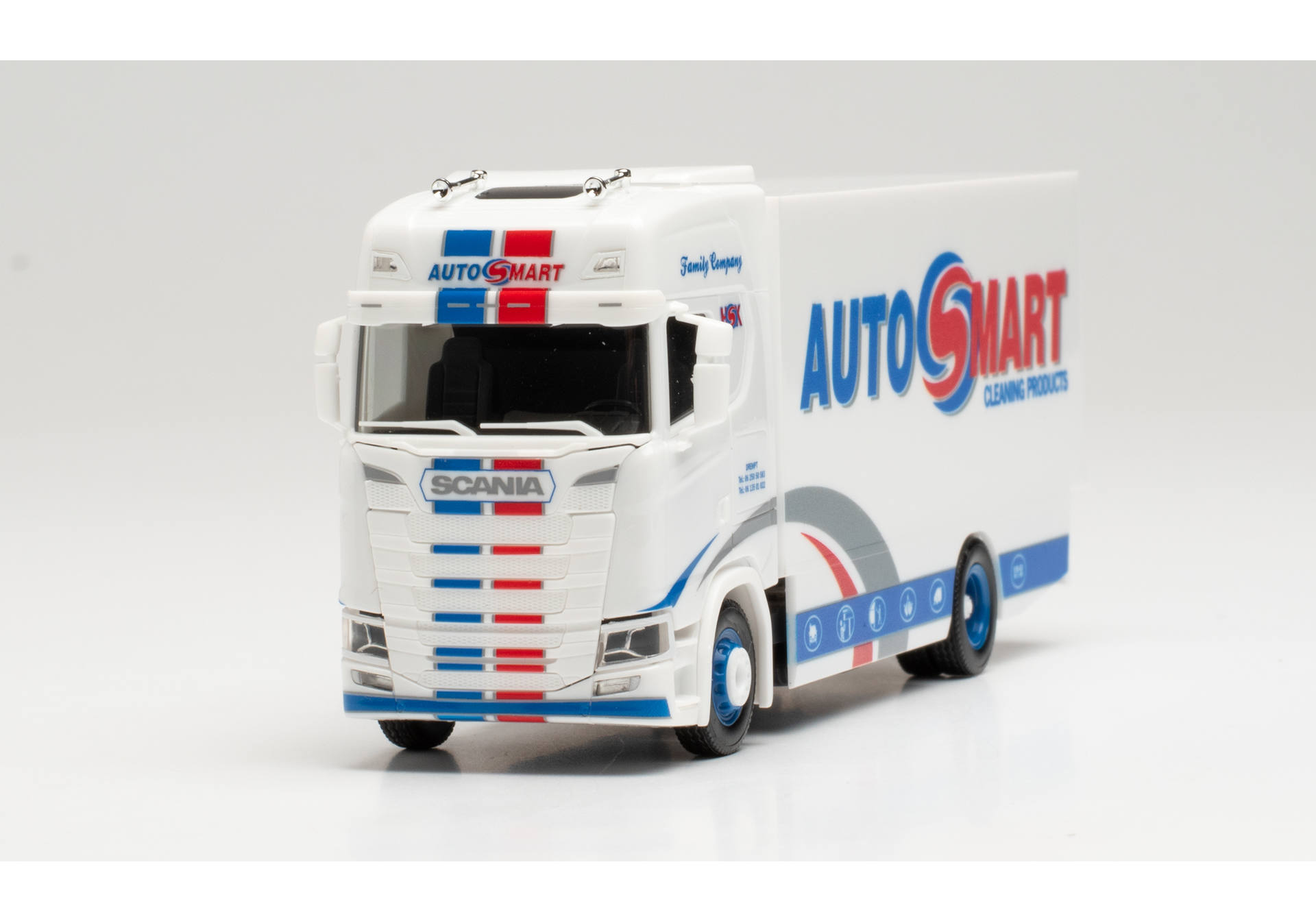 Scania CS box truck „Autosmart“