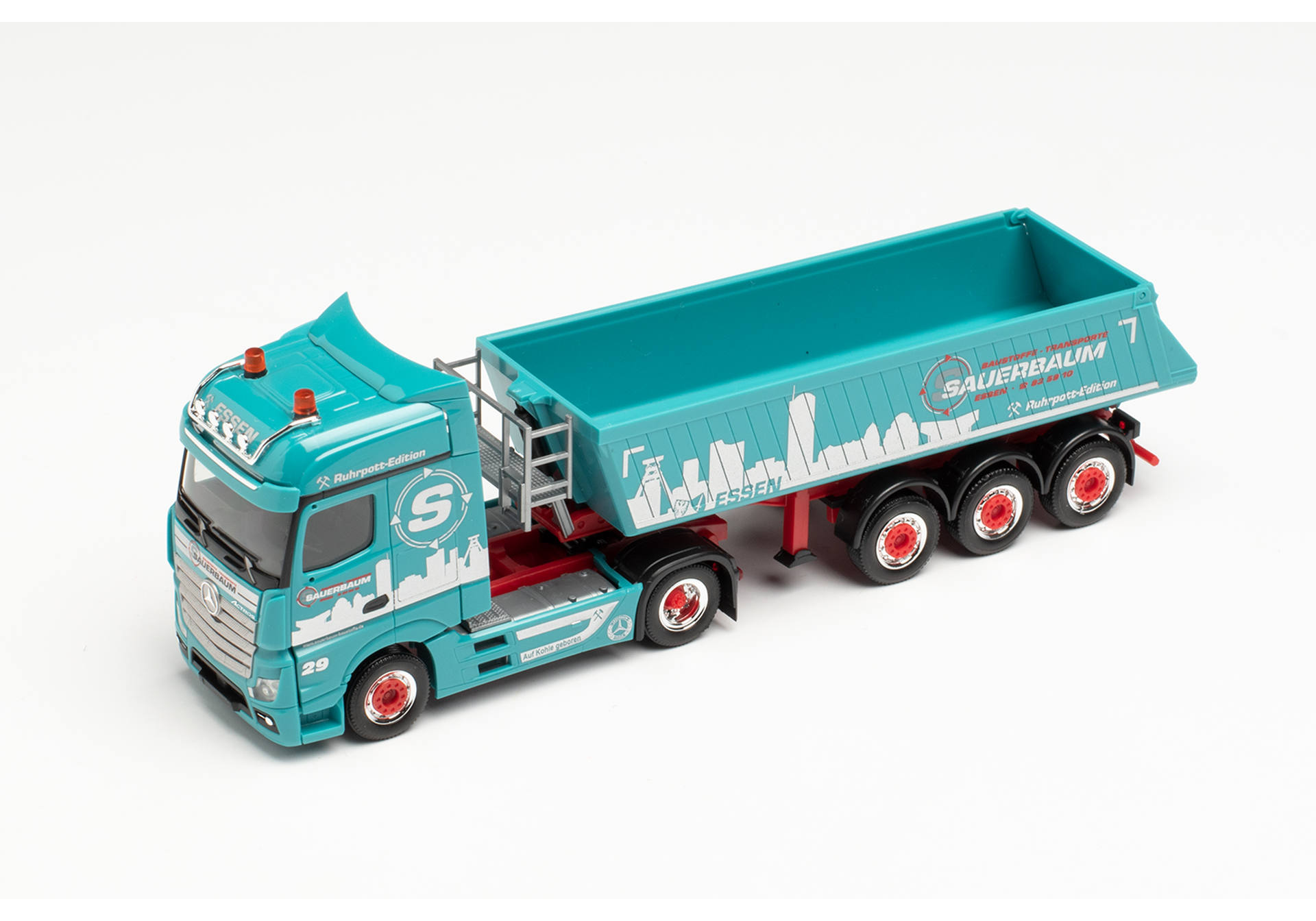 Mercedes-Benz Actros BigSpace 2.5 Schmitz dump semitrailer "Sauerbaum"