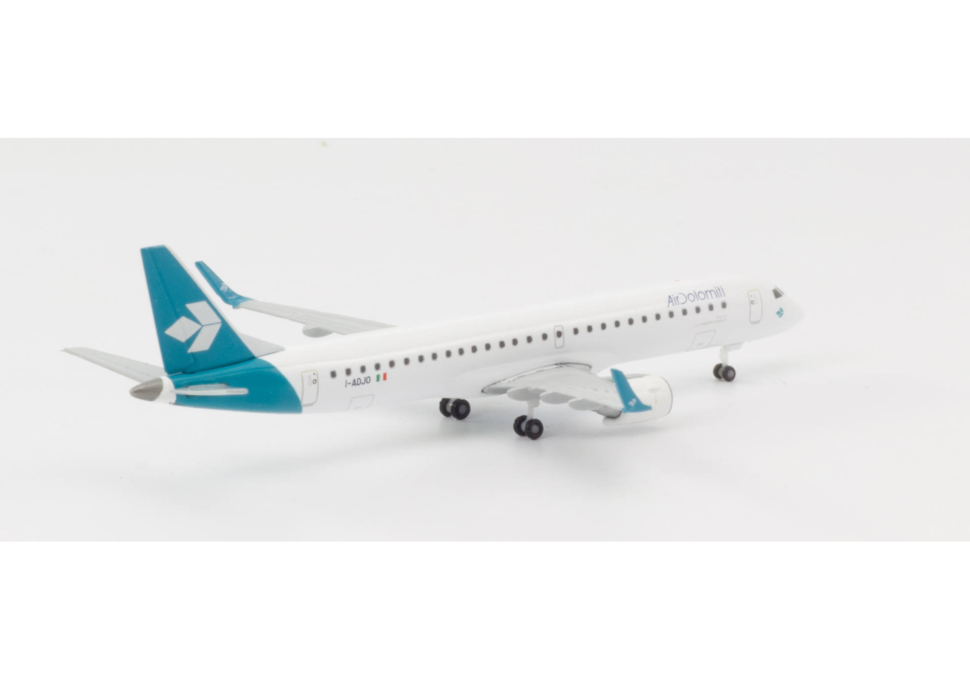 Air Dolomiti Embraer E195 - new 2019 colors