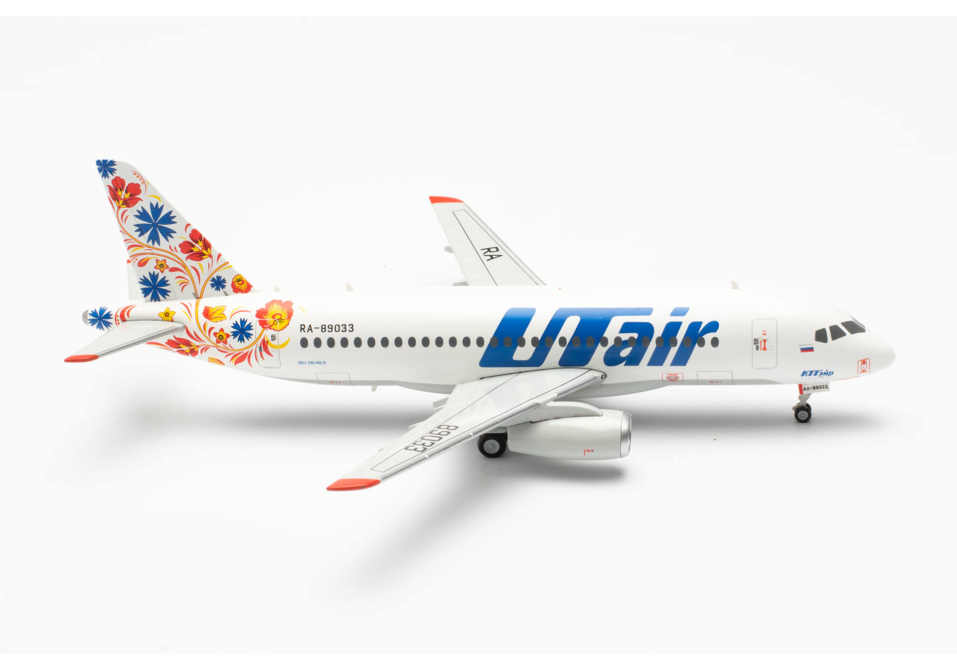 UTair Express Sukhoi Superjet 100 - RA-89033