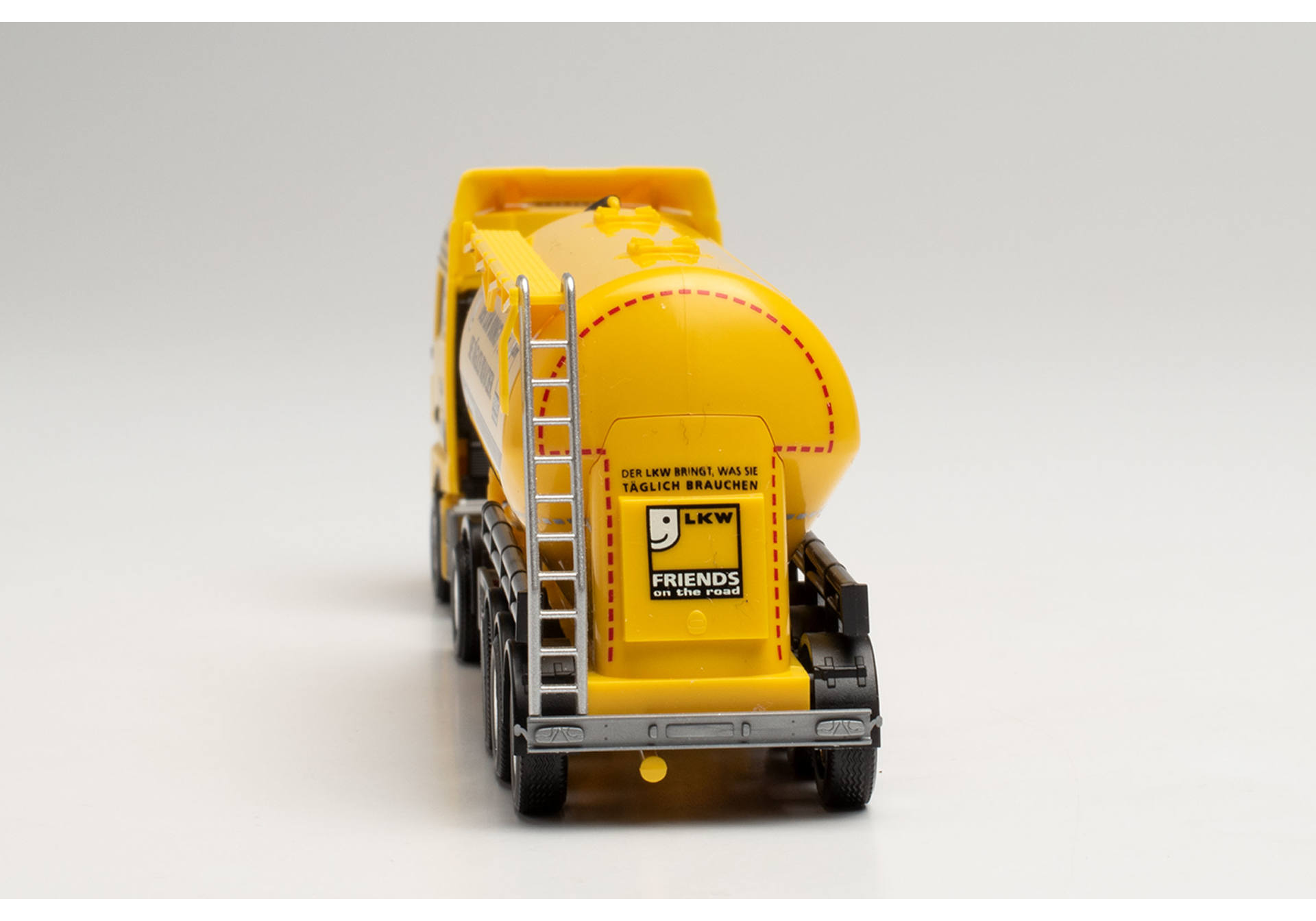 MAN TGX GM bulk silo semitrailer „Silo Melmer / Friends on the Road“