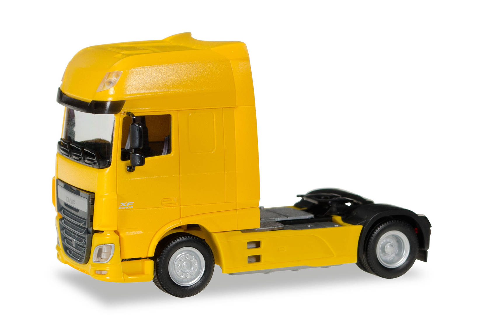 DAF XF Euro 6 SSC rigid tractor, traffic yellow