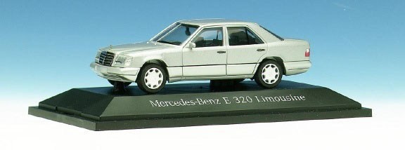 Mercedes-Benz E 320 Limousine