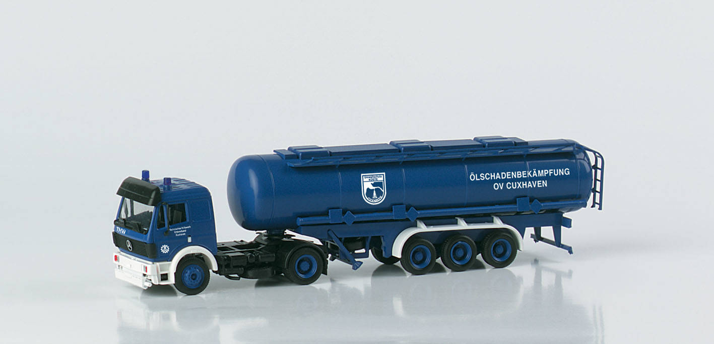 Mercedes-Benz SK `88 Tank-Sattelzug "THW Cuxhaven"
