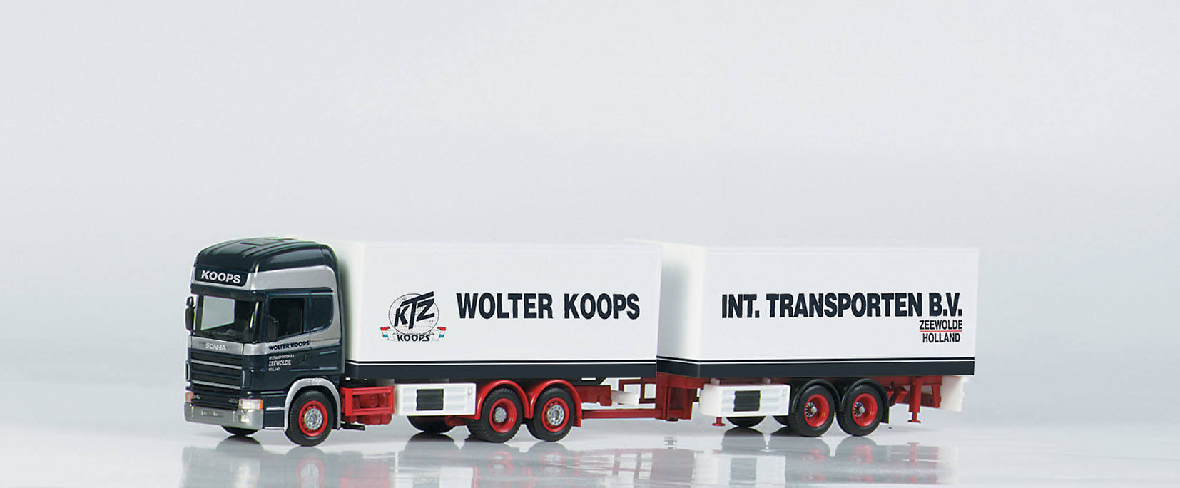 Scania TL refrigerated box trailer "Wolter Koops"