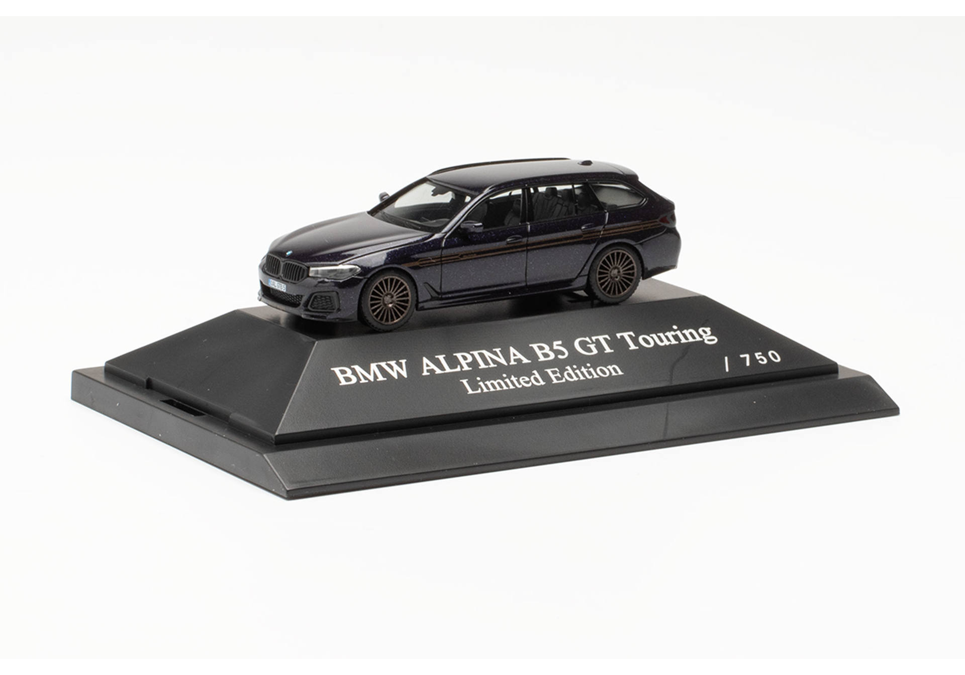 BMW Alpina B5 GT Touring (G31), violett metallic "Alpina"