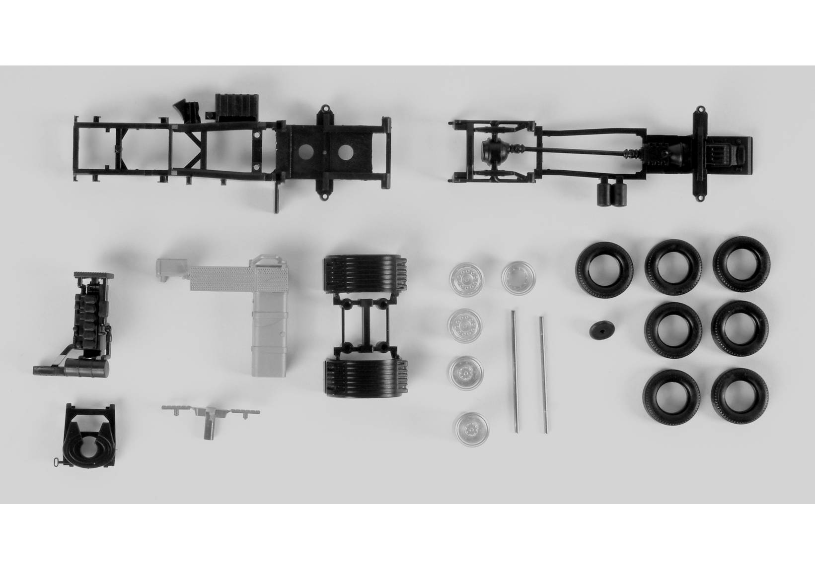 chassis for tractor MAN TGA (medi) 2-axle Content: 2 pcs.