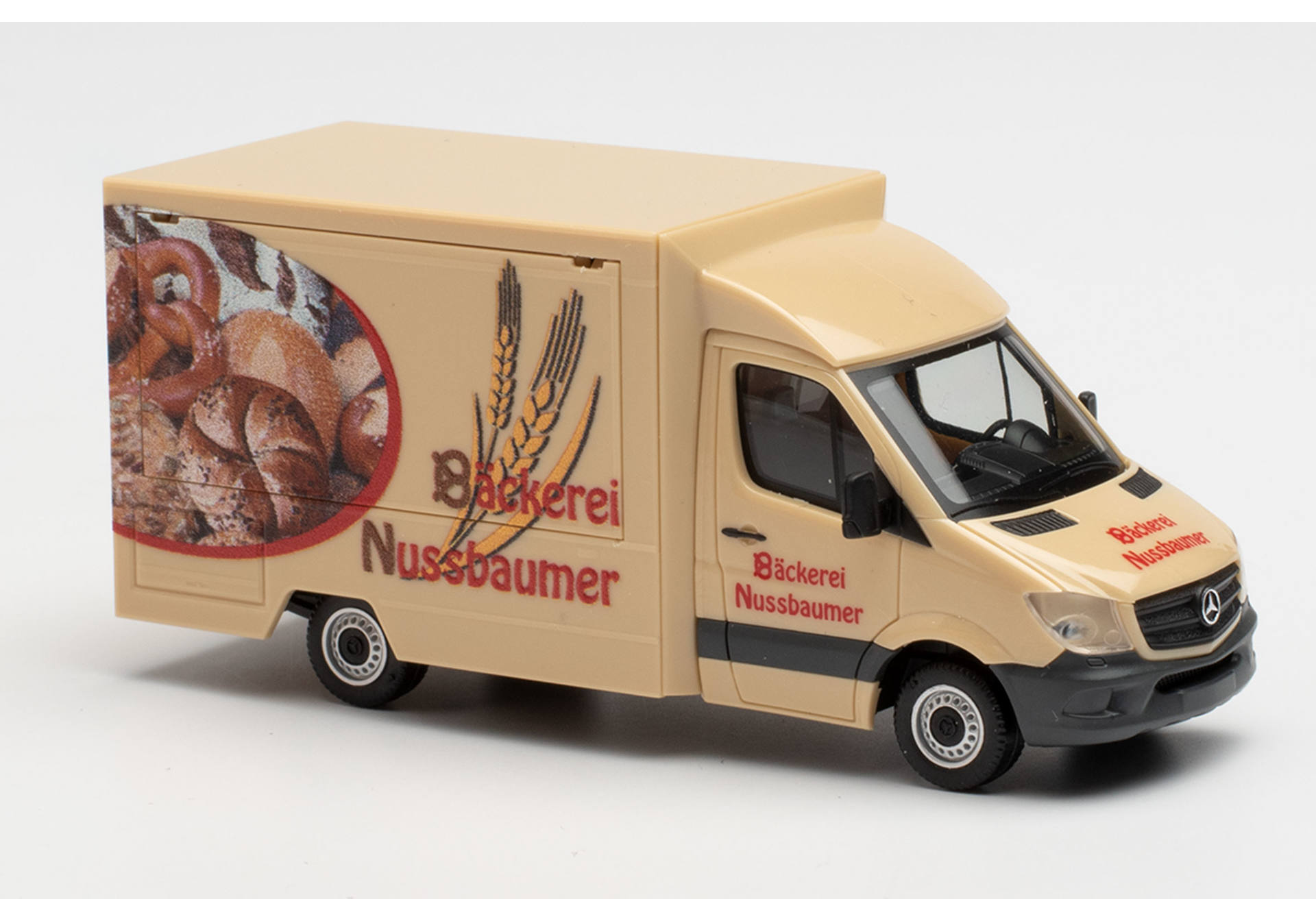 Mercedes-Benz Sprinter `13 Foodtruck „Bäckerei Nussbaumer“