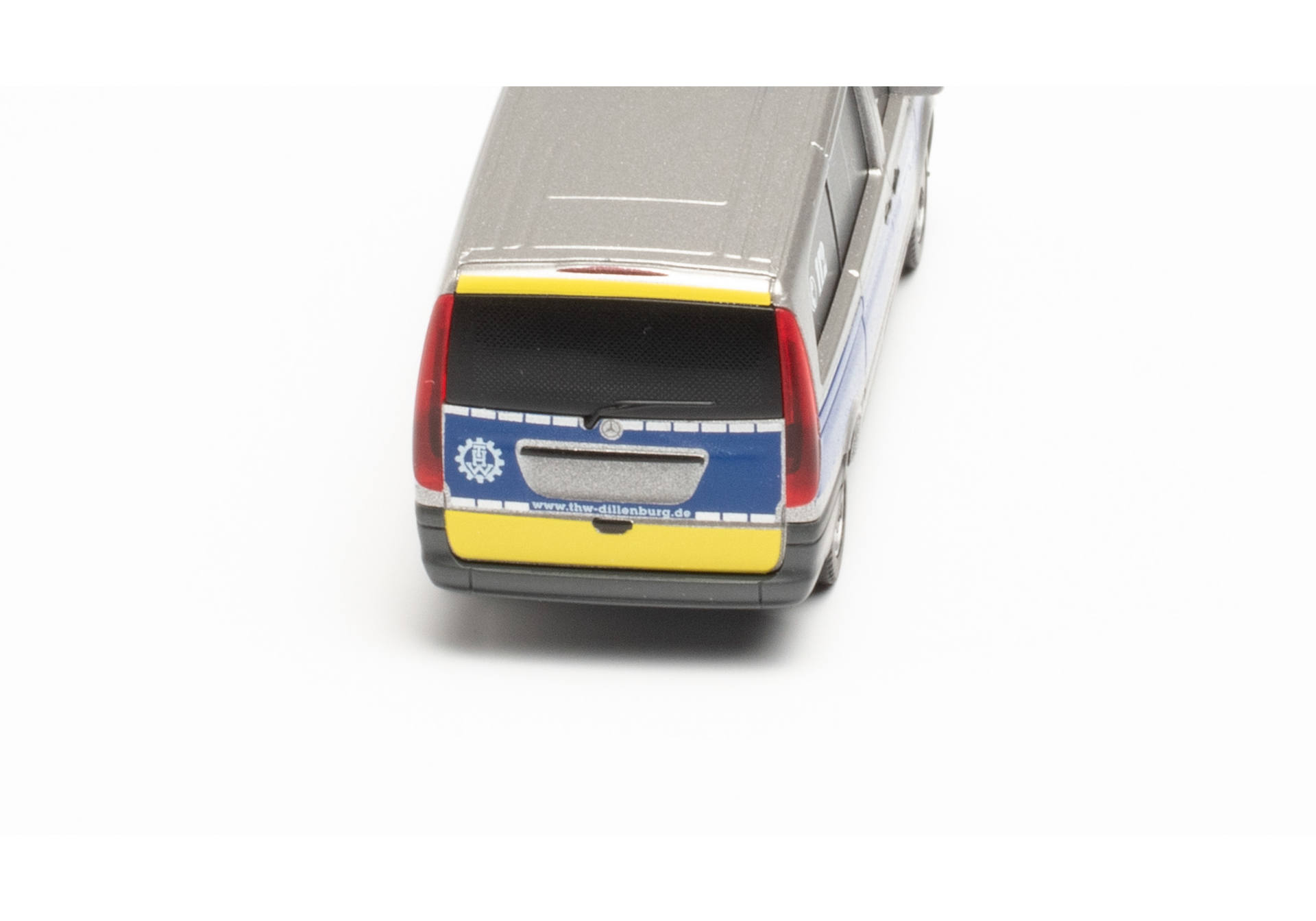 Mercedes-Benz Vito bus THW Dillenburg