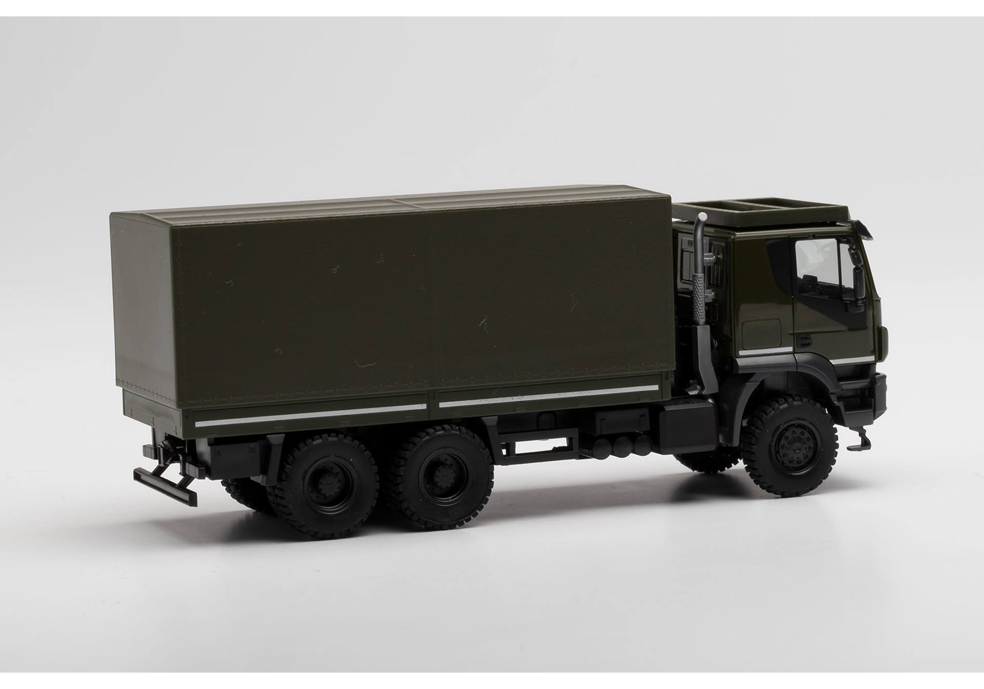 Iveco Trakker 6x6 Pritsche/Plane „Bundeswehr“