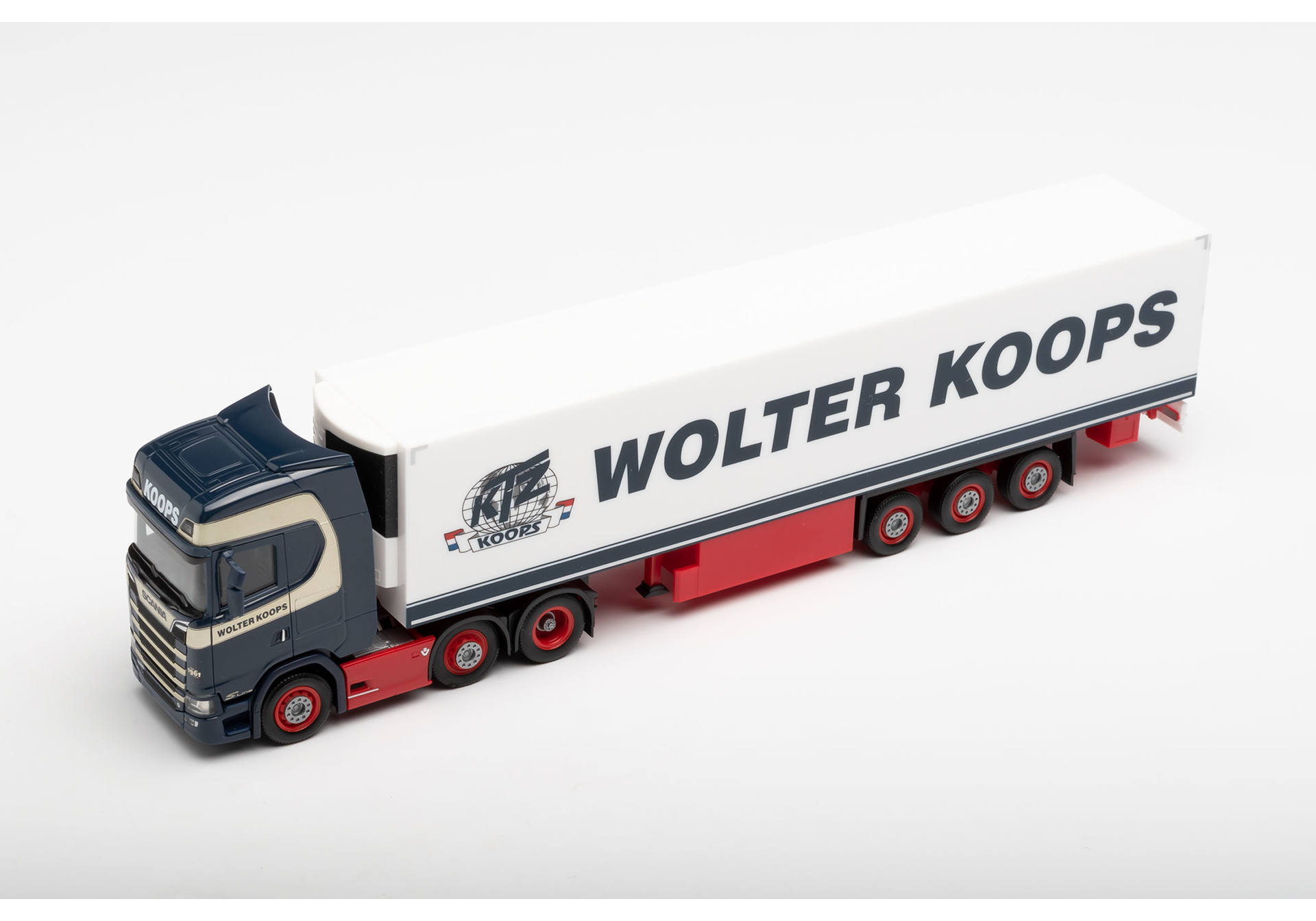 Scania CS 20 HD 6x2 Kühlkoffer-Sattelzug „Wolter Koops“