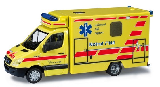 Mercedes-Benz Sprinter RTW suitcase