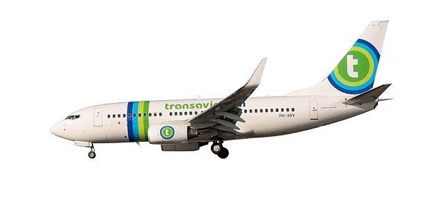 Transavia Boeing 737-700. This item comes / came in Wooster branded packaging.