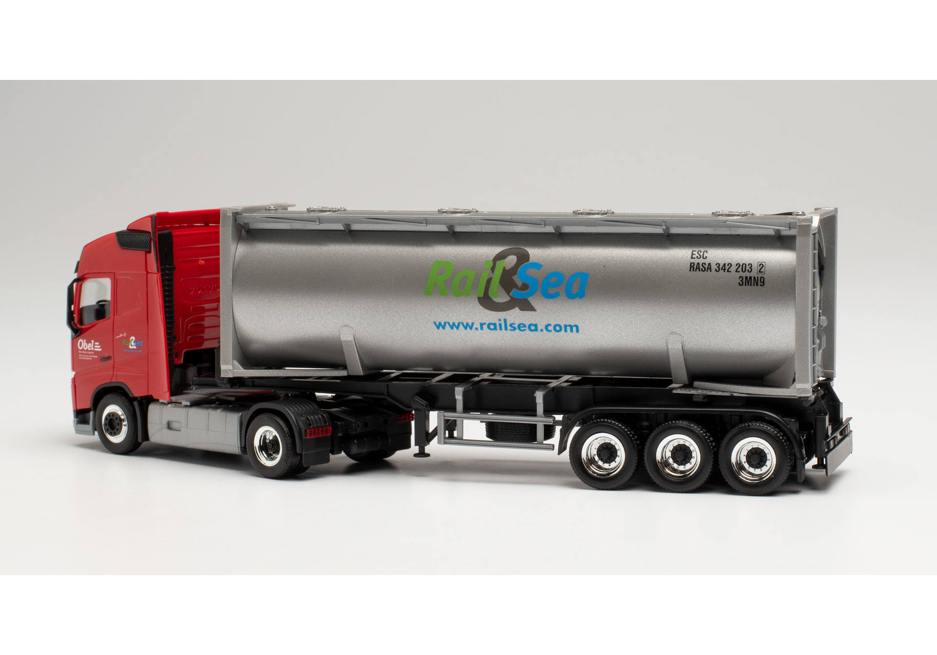 Volvo FH Gl. 30 ft. Drucksilocontainer-Sattelzug „Obel“