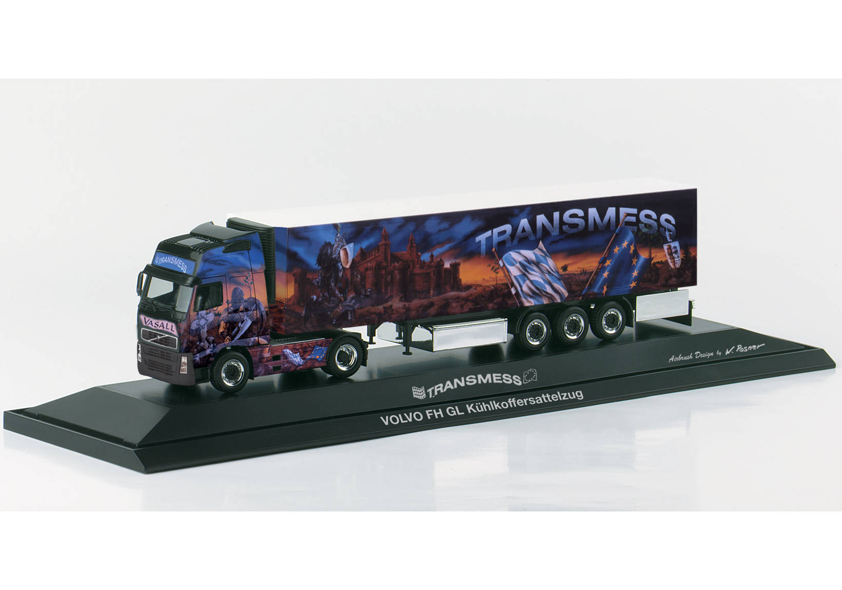 Volvo FH refrigerated box semitailer "Transmess", PC