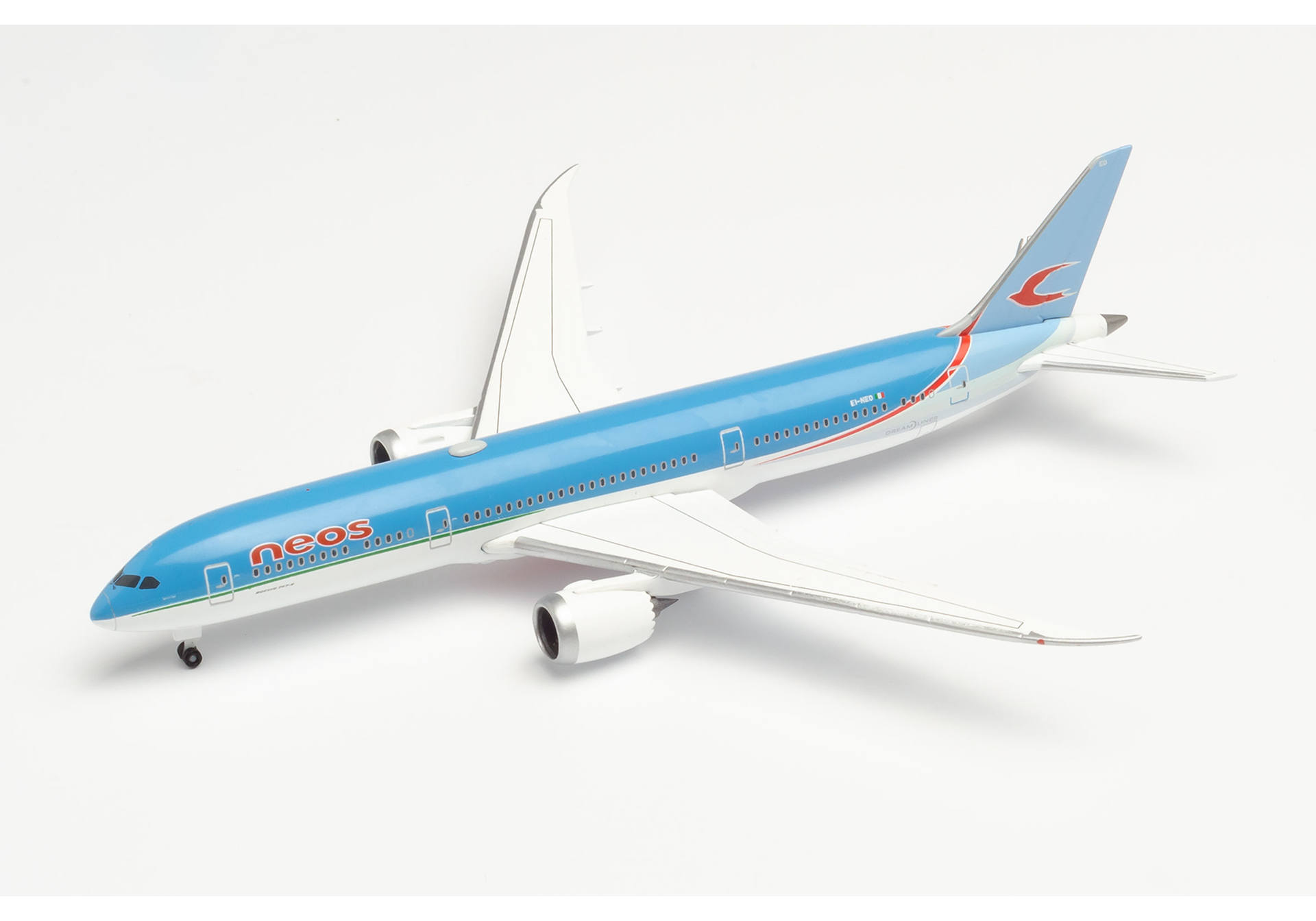Neos Boeing 787-9 Dreamliner "Spirit of Italy"