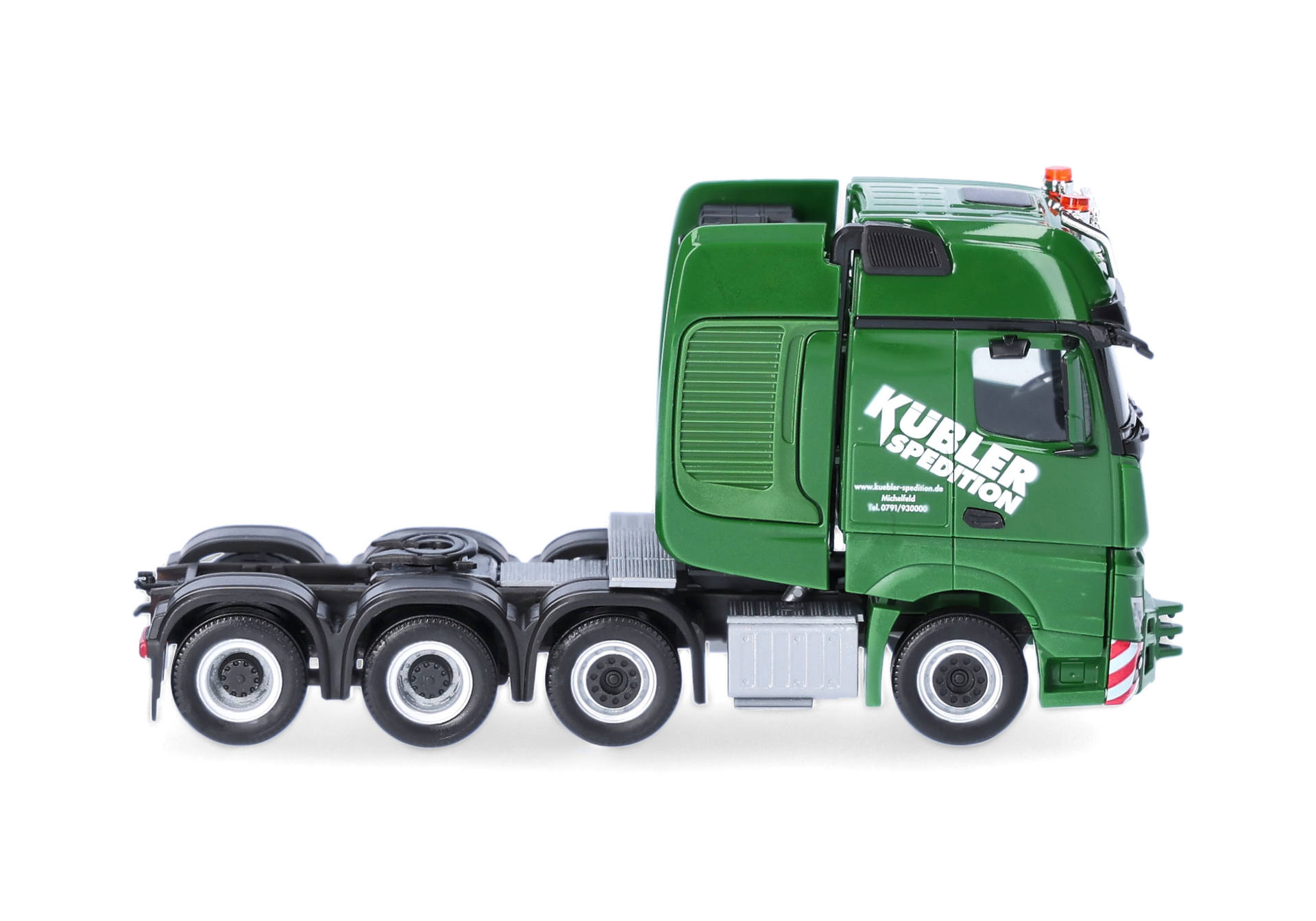 truck, semi-truck, tractor unit, green, model truck