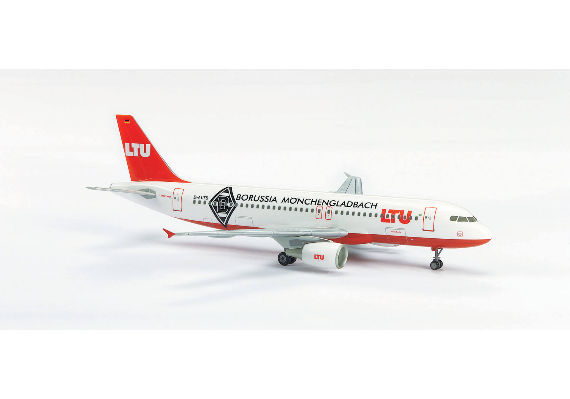 LTU Airbus A320-200 LTU "Borussia Mönchengladbach"