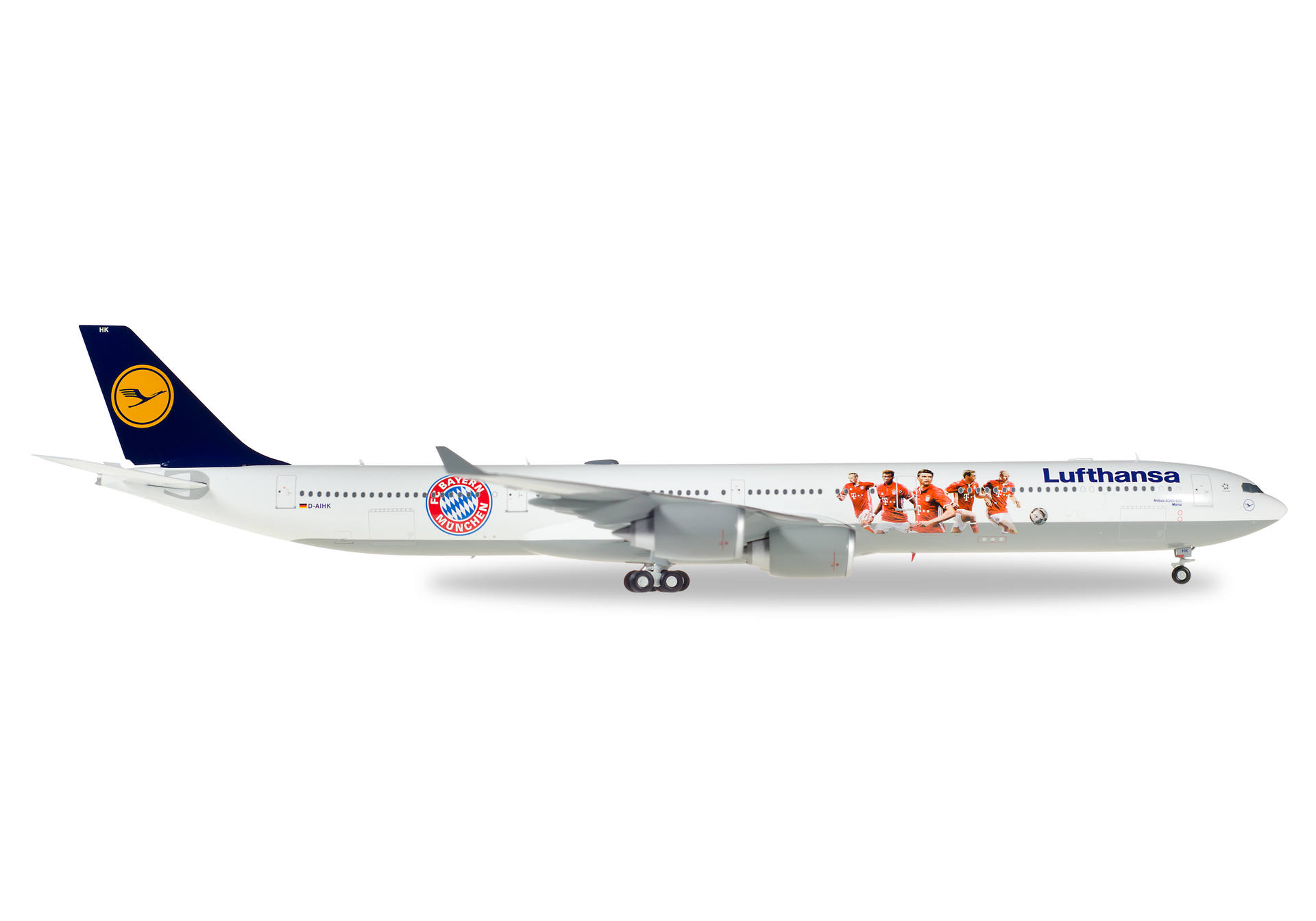 Lufthansa Airbus A340-600 "FC Bayern Audi Summer Tour USA 2016"