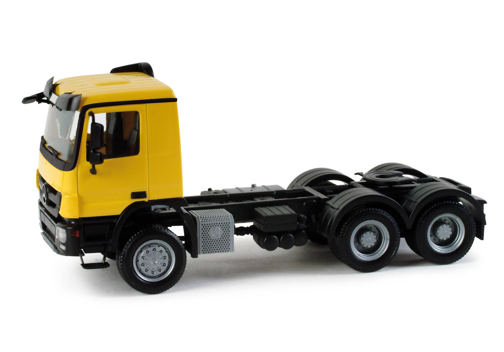 Mercedes-Benz Actros M 08 Allrad-Zugmaschine 3achs