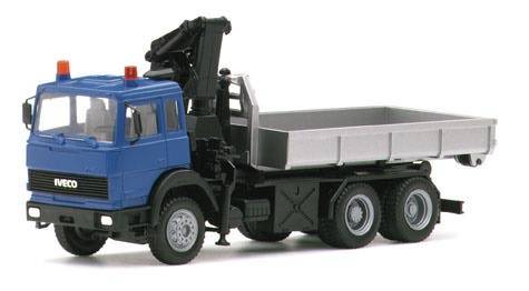 Iveco turbostar rolling ripper with loading crane 3A