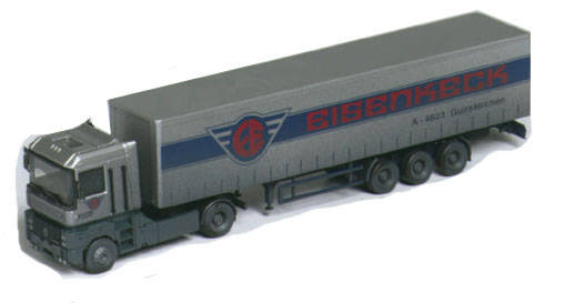 Renault curtain plane saddle train