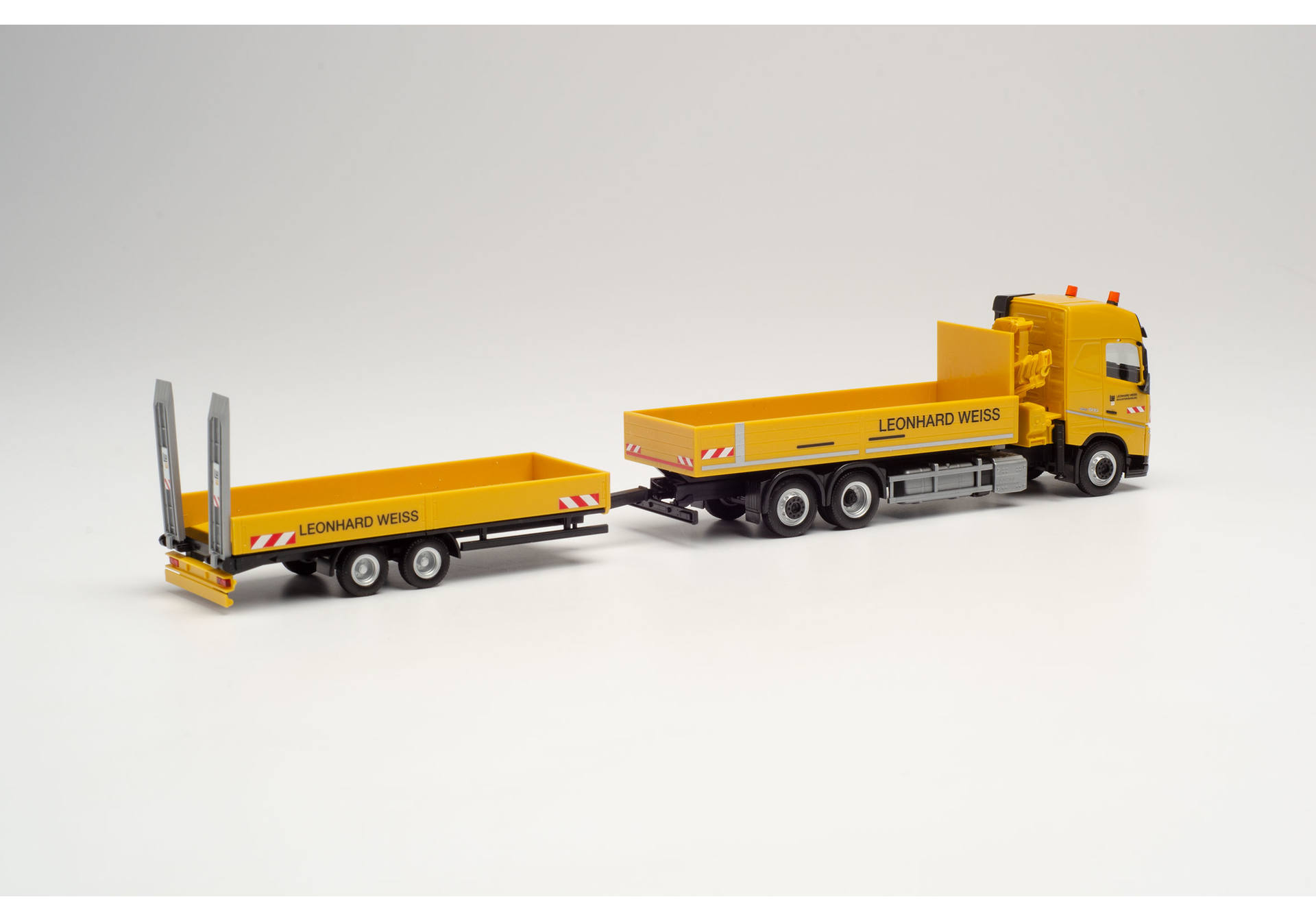 Volvo FH PrLKW Leonhard Weiss