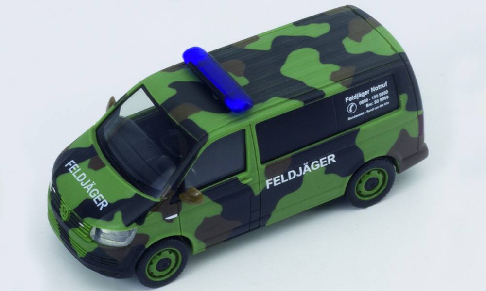 Volkswagen (VW) T6 Bus camouflage „Bundeswehr / Military Police“