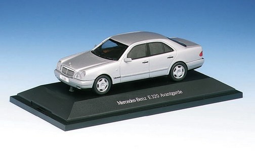 Mercedes-Benz E 320 PC
