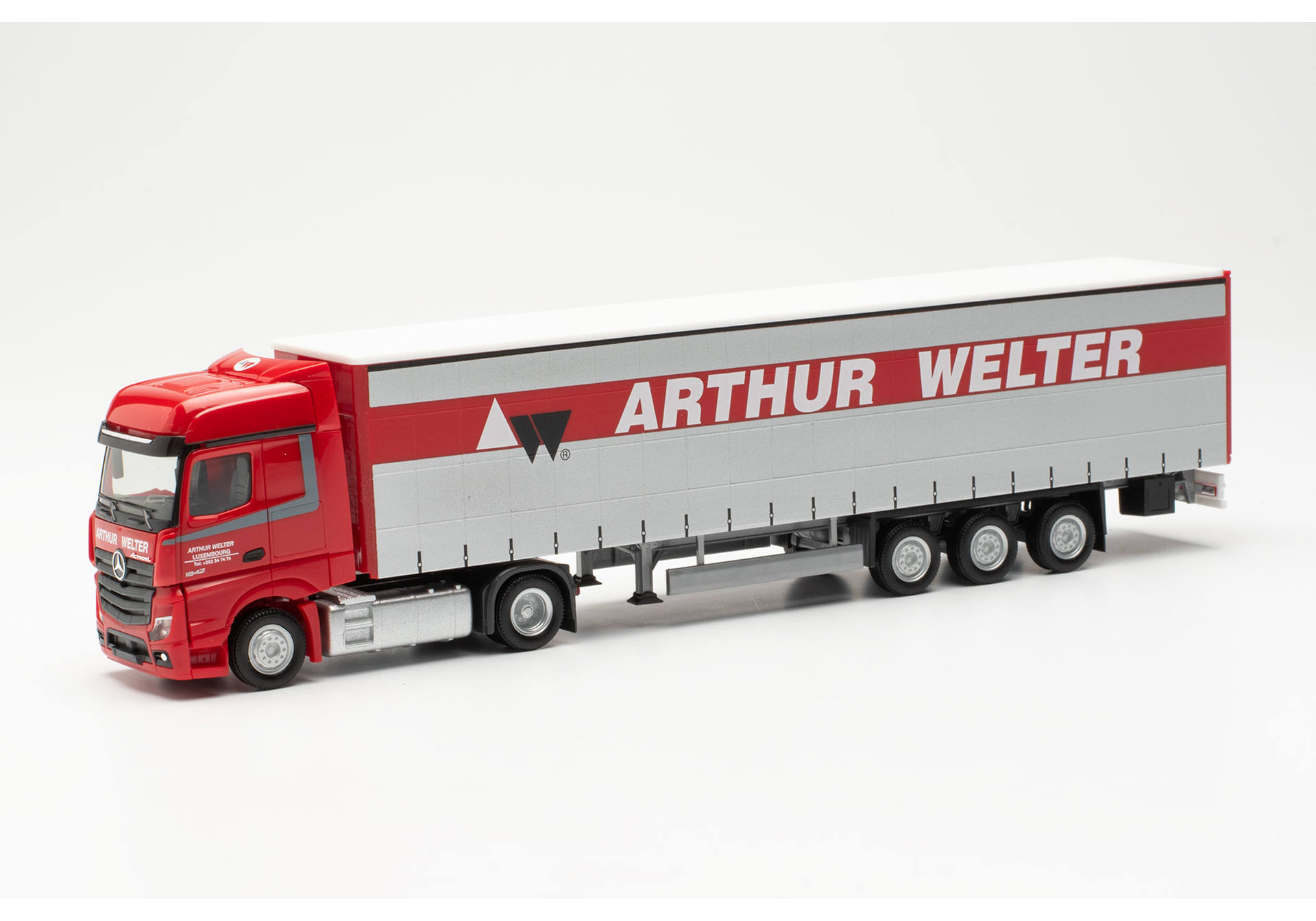Mercedes-Benz Actros L 18 Bigspace curtain canvas semitrailer "Arthur Welter" (Luxemburg)