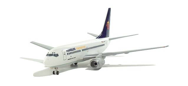 Hamburg International Boeing 737-700