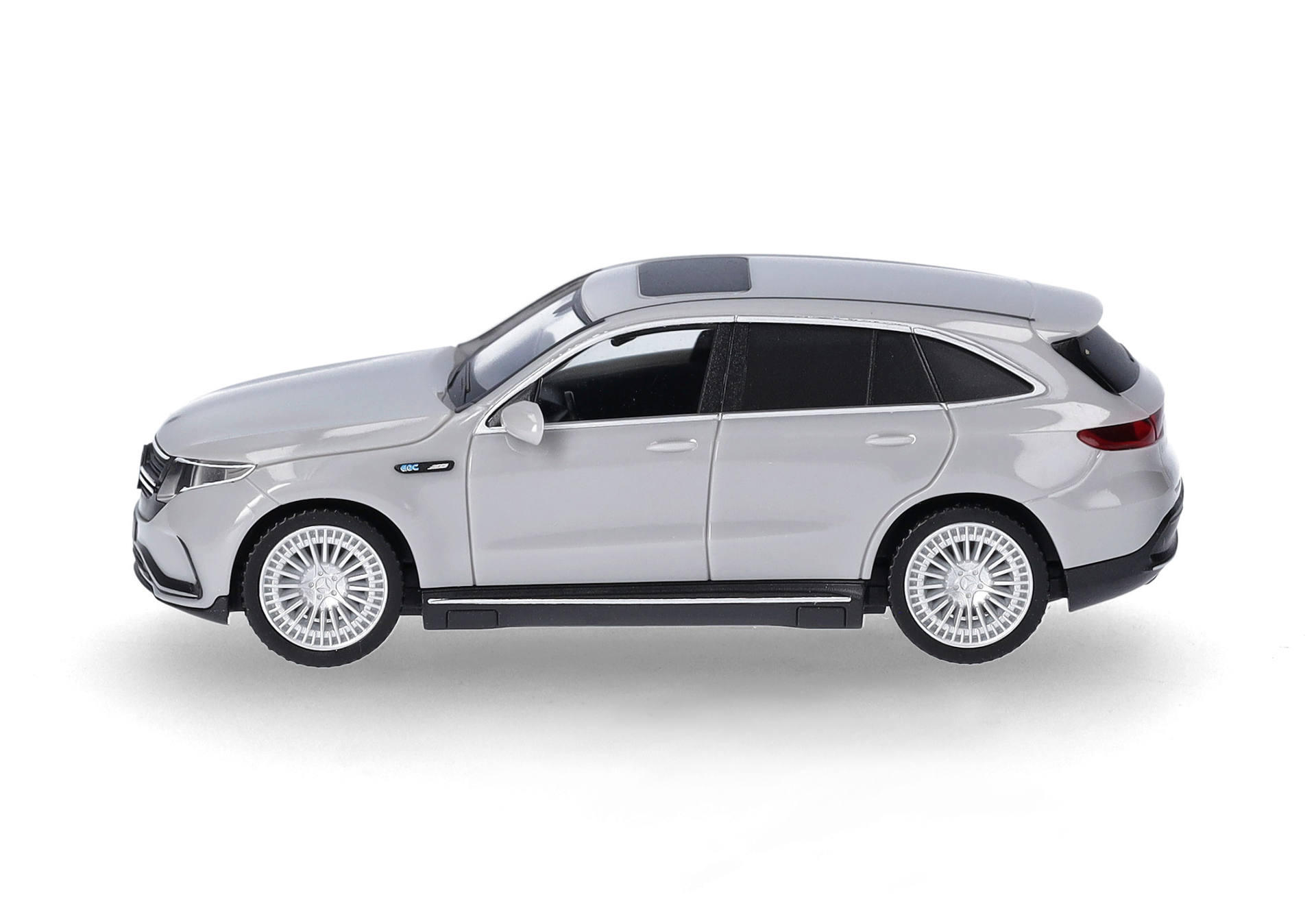 Mercedes-Benz EQC AMG, signalgrau